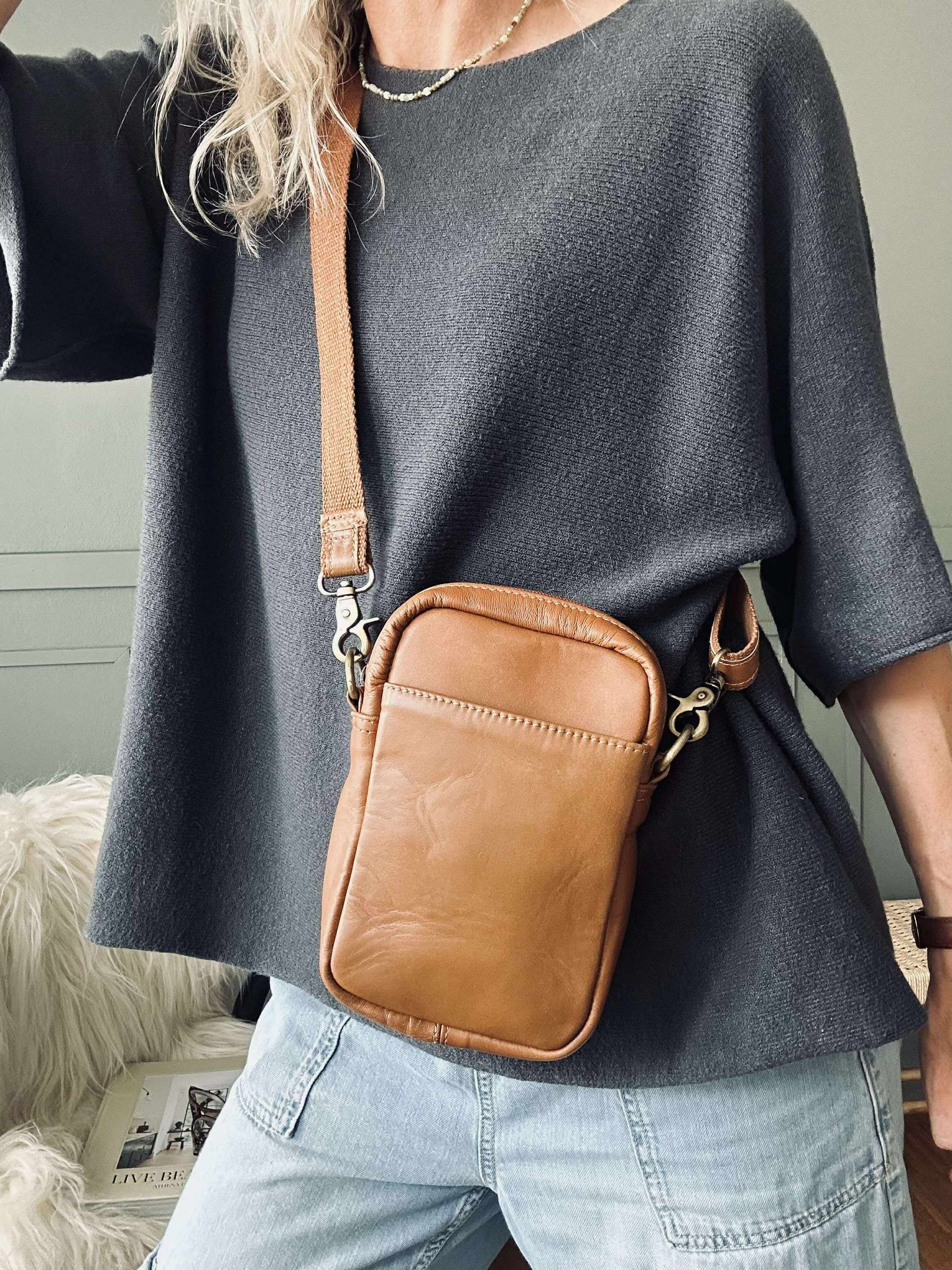 Blus Sia Mörkgrå – Oversize