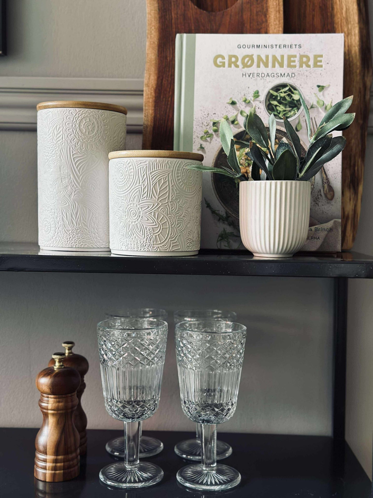 Burk med lock - Keramik 800ml