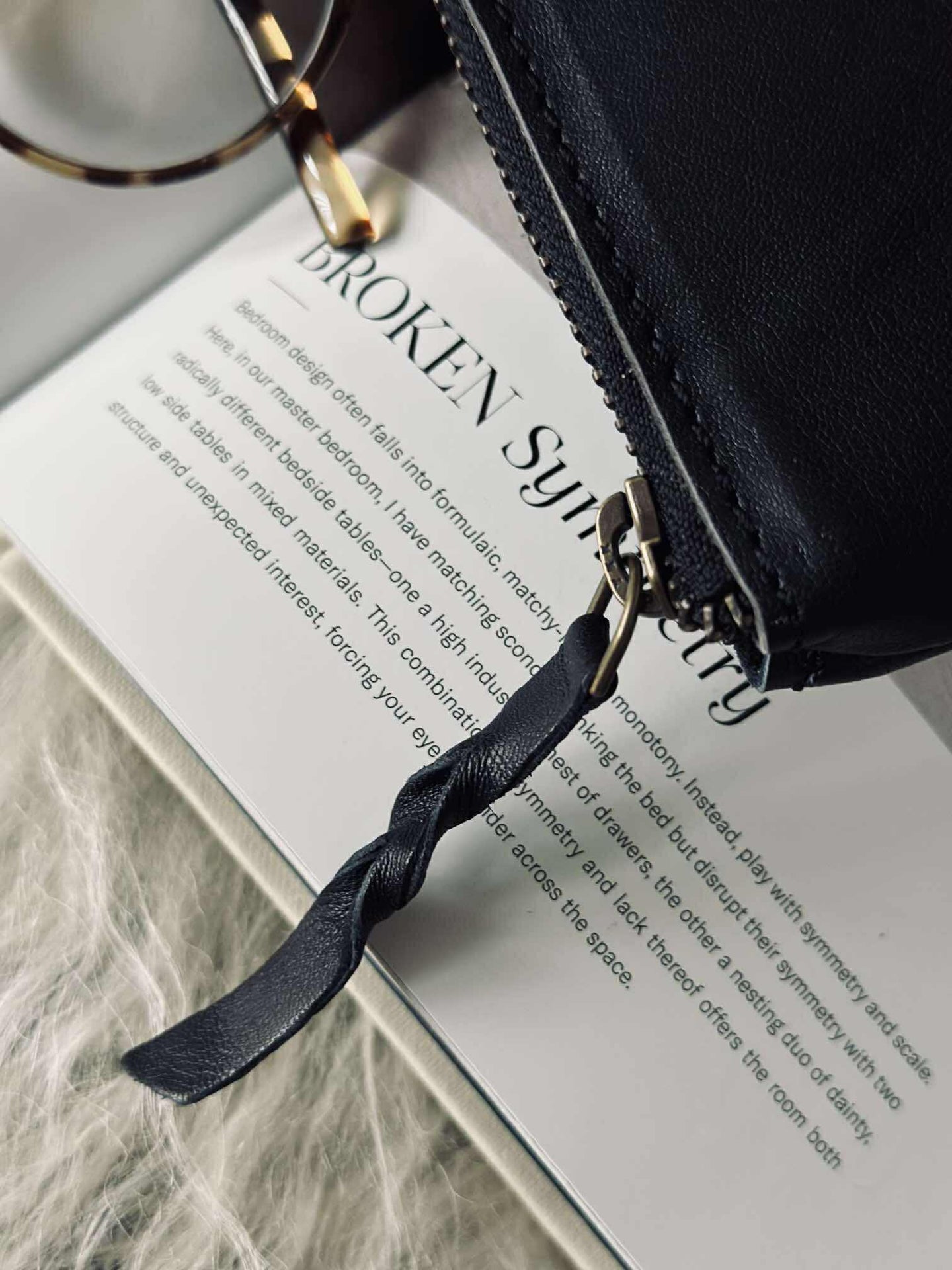 Kosmetisk väska / Clutch - Svart läder