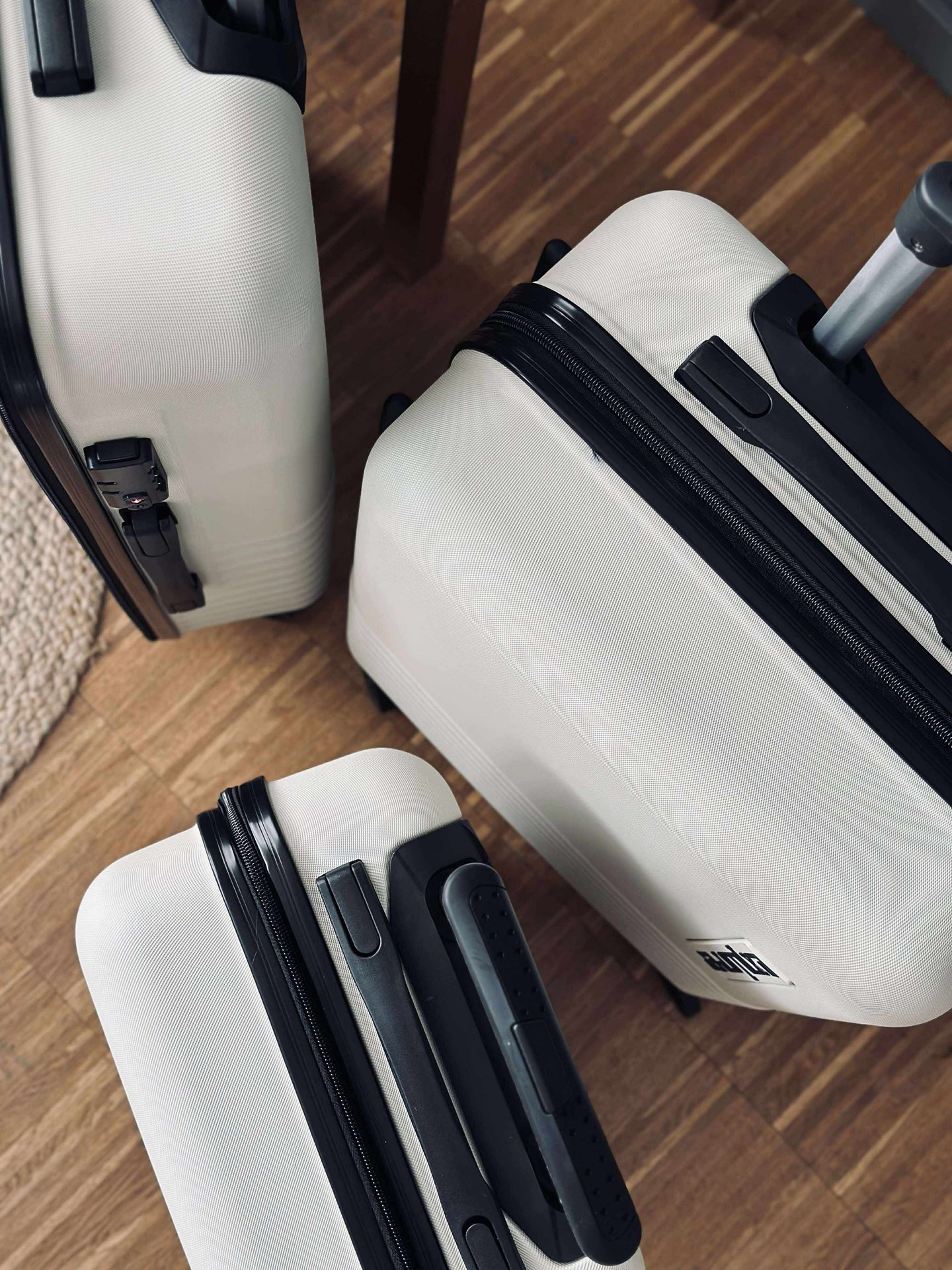 Resväskeset med 3 st – Beige