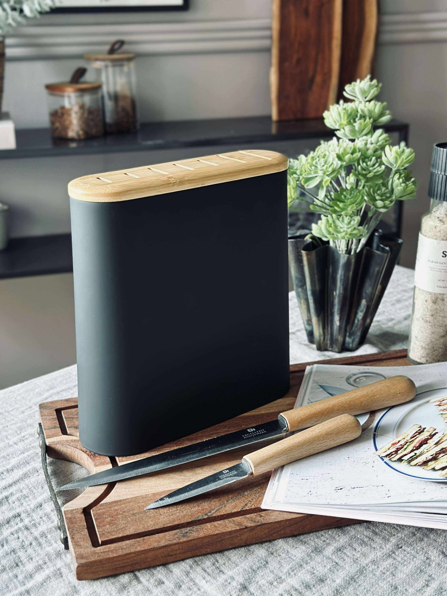 Knivblock för 7 knivar