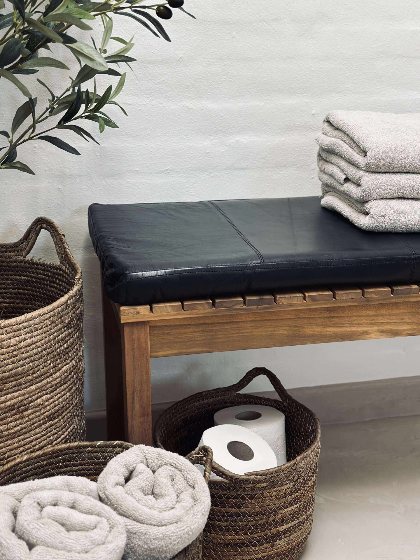 Läderdyna Tokyo - 118cm Svart