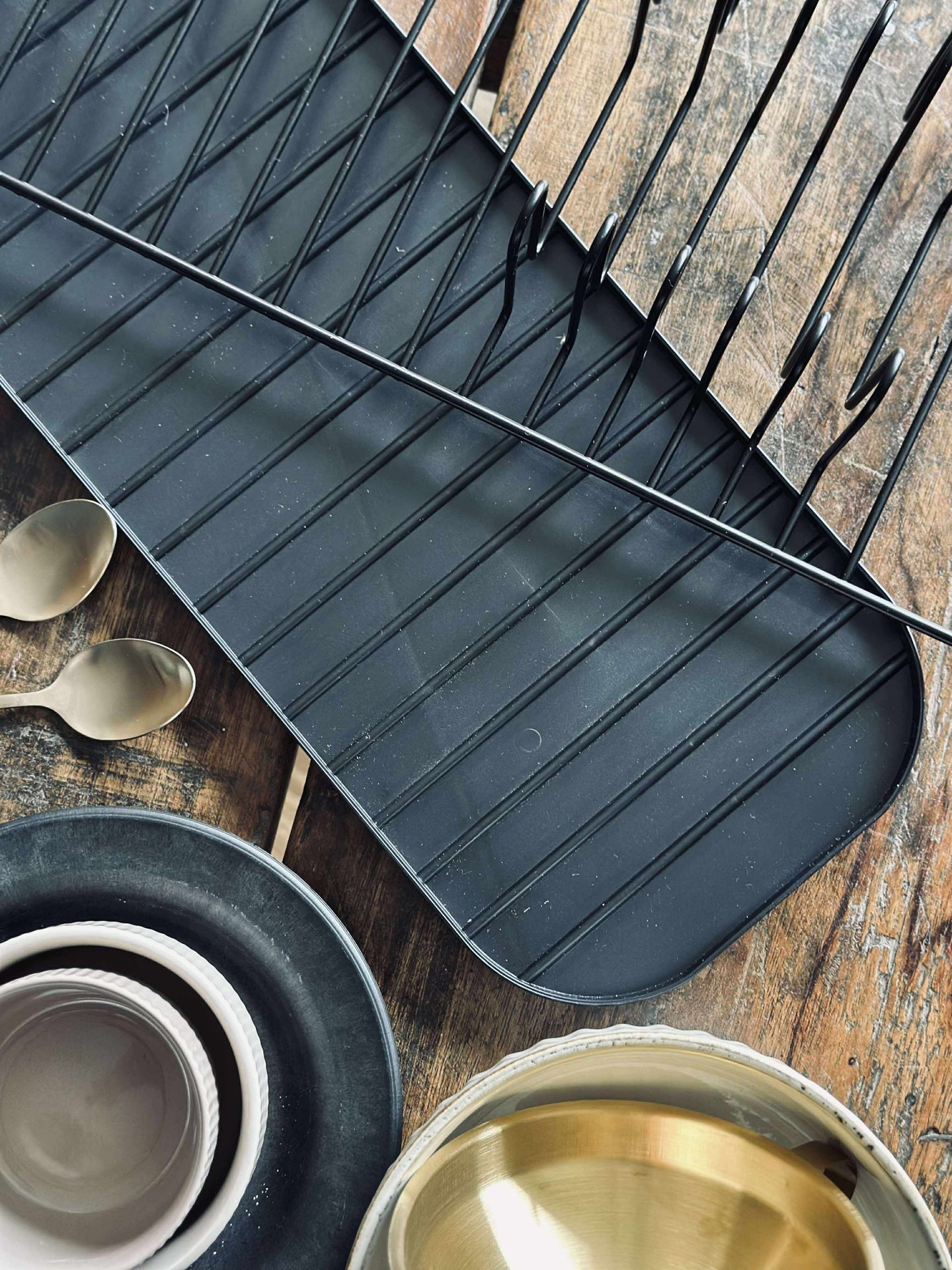 Diskställ med bricka