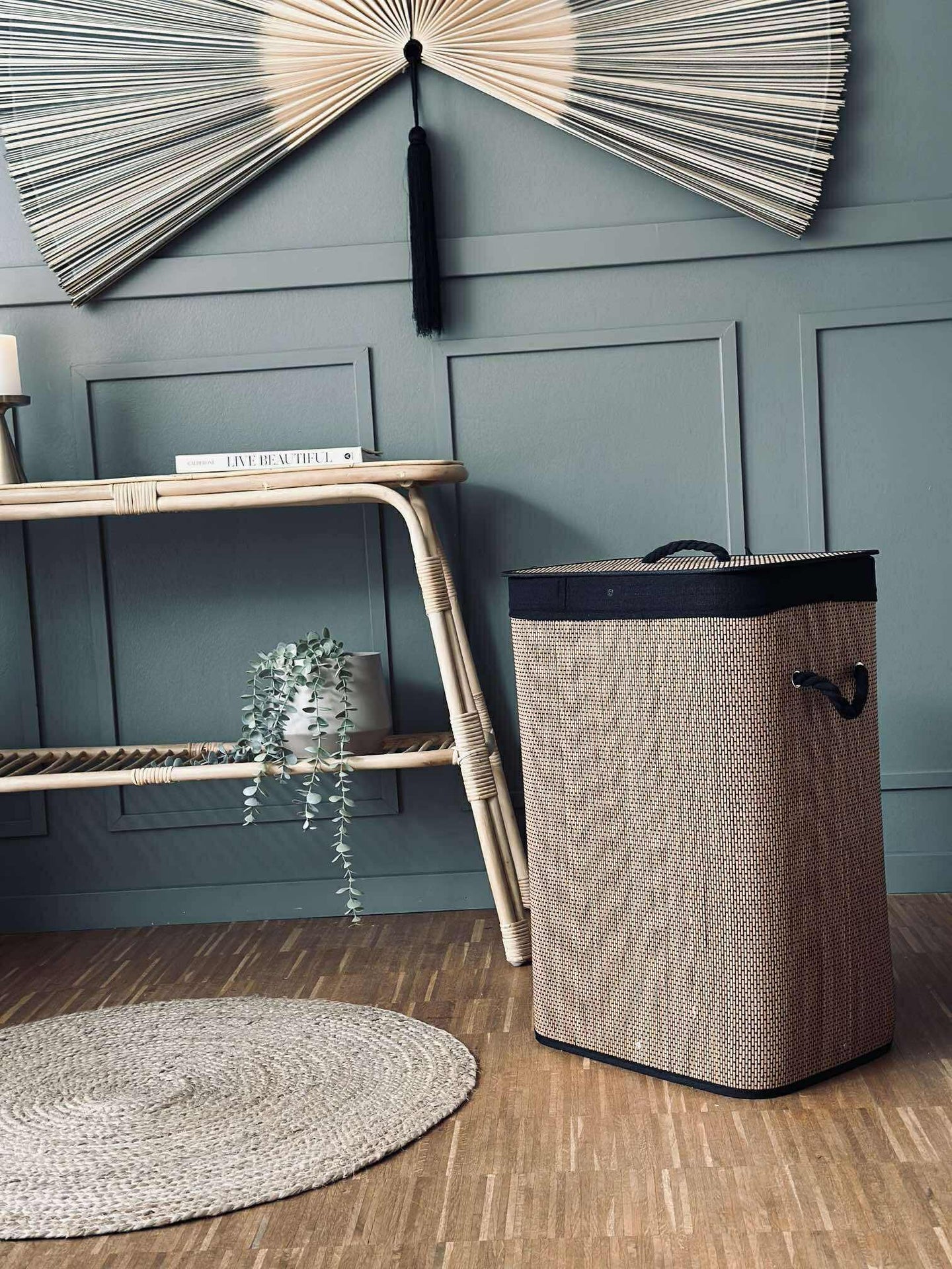 Tvättkorg i bambu - Svart