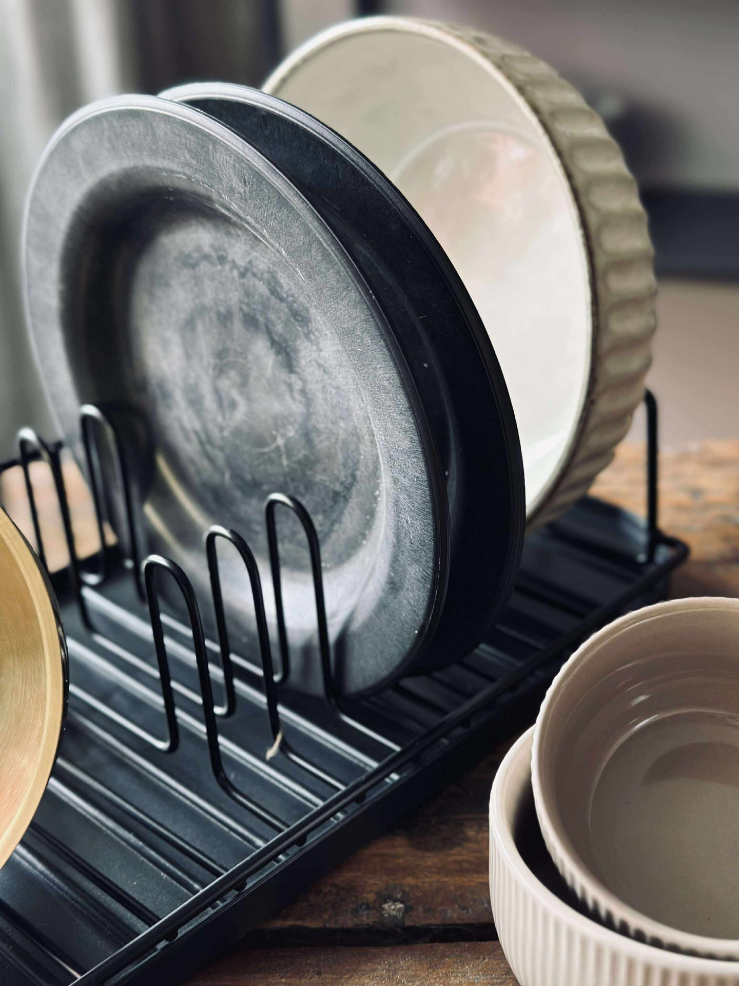 Diskställ med bricka