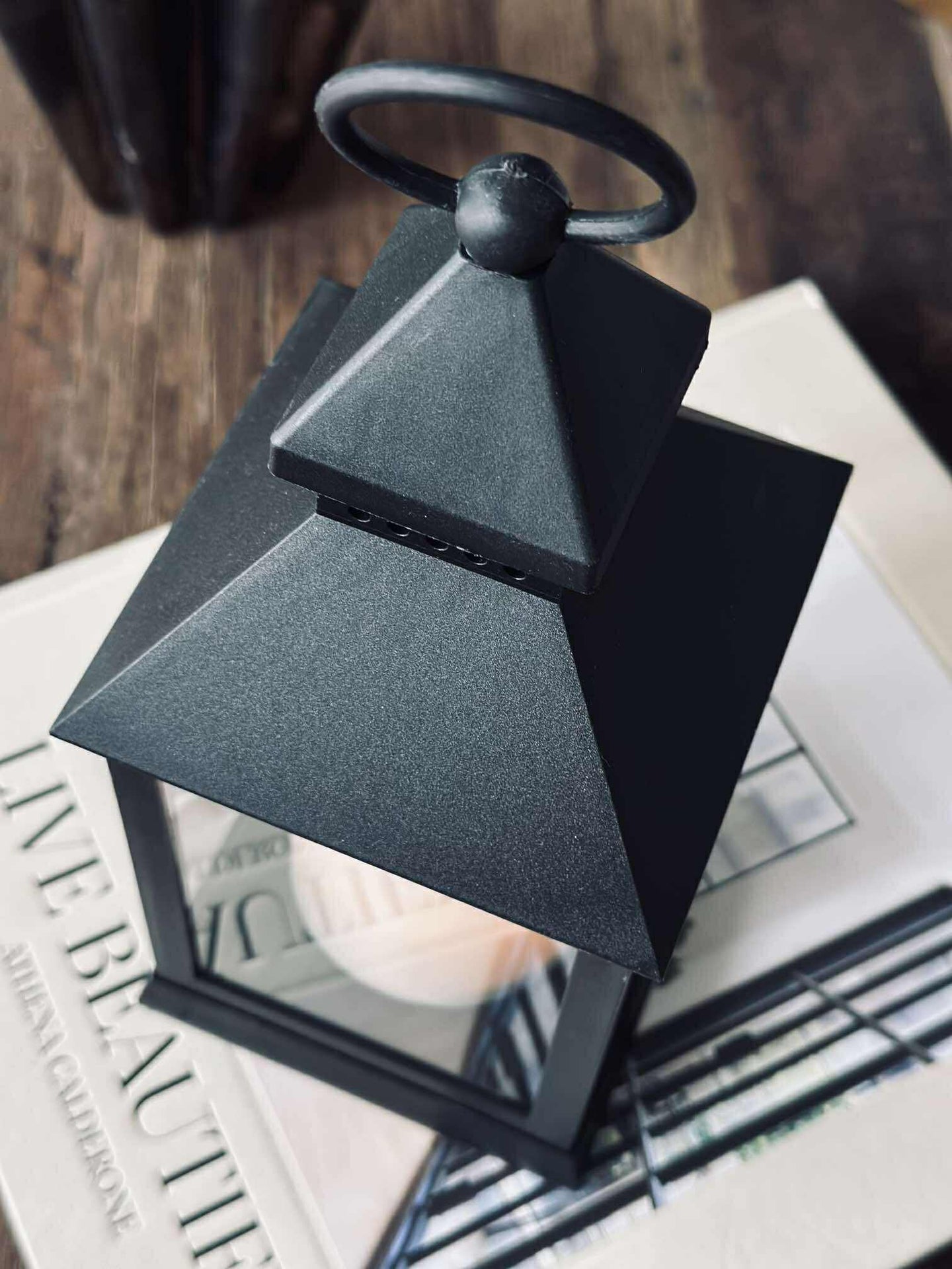 Lykta med Timer - Svart