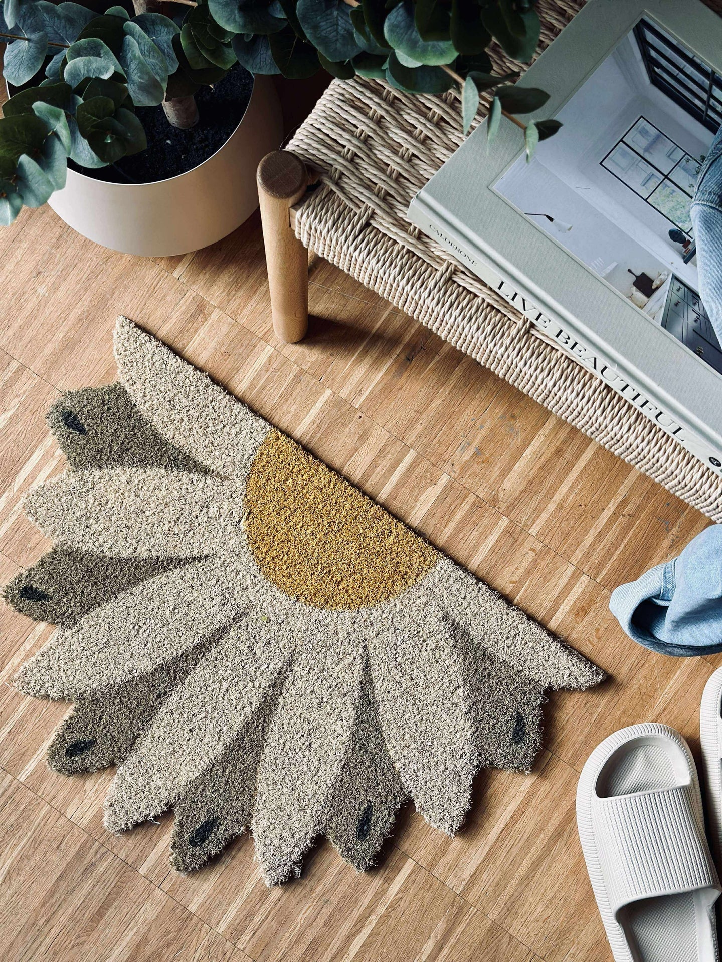 Dörrmatta Blomma beige