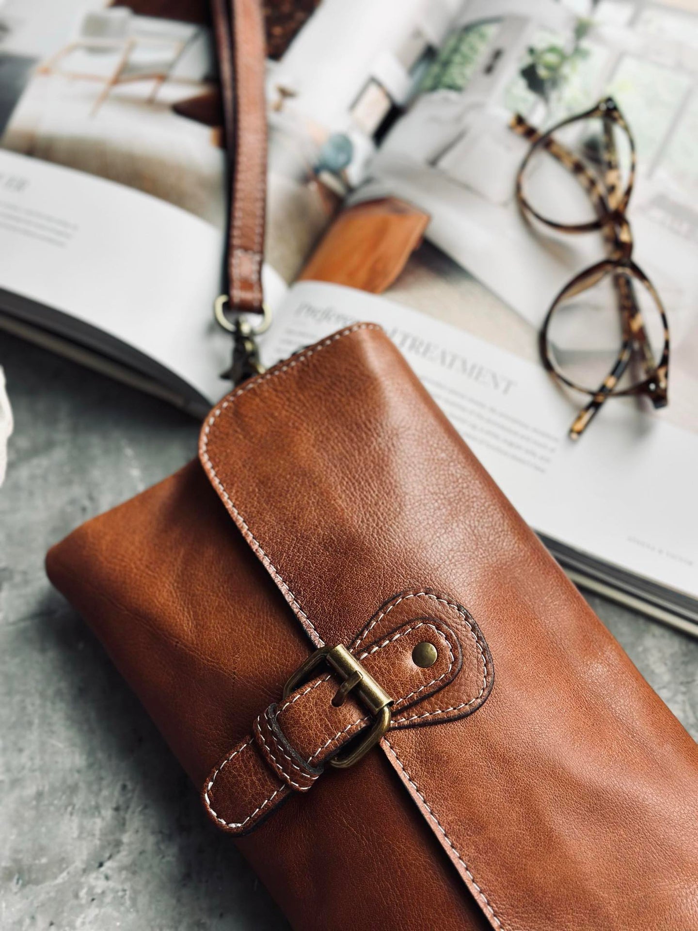 Clutch Jodi - Valnöt