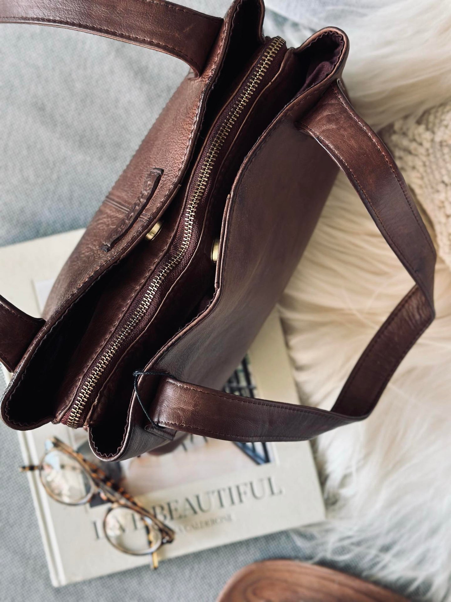 Axelväska - Brandy leather