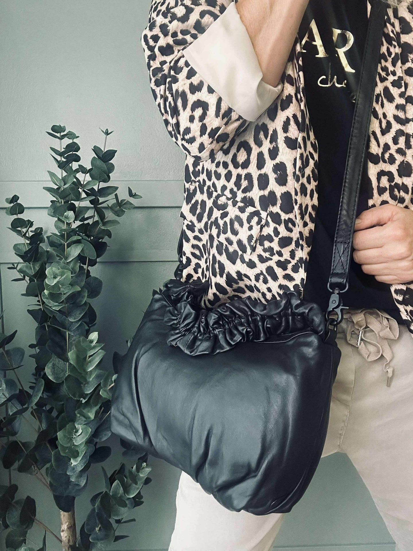 Crossbody i läcker läderkvalitet