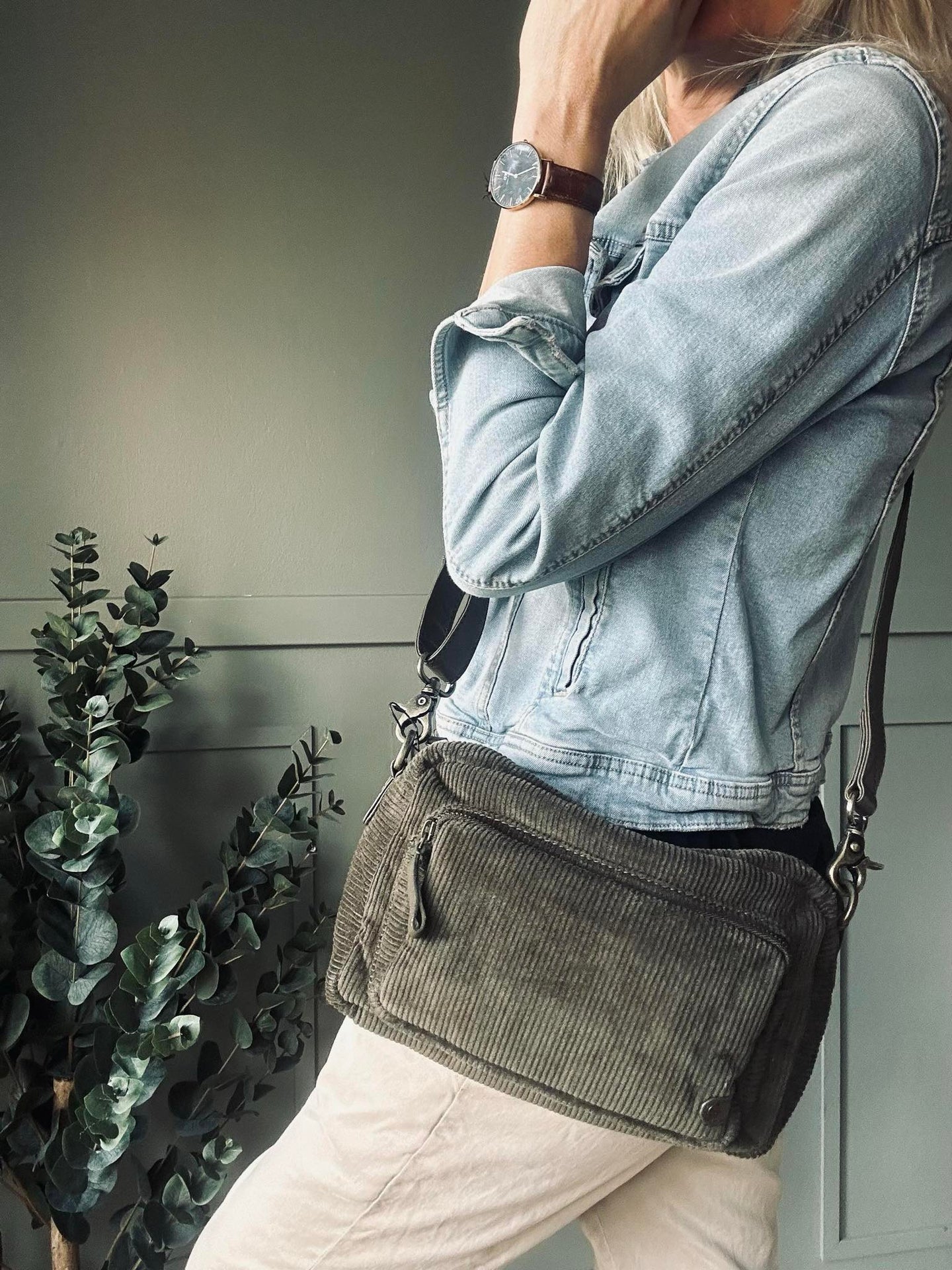 Crossbody Army manchester