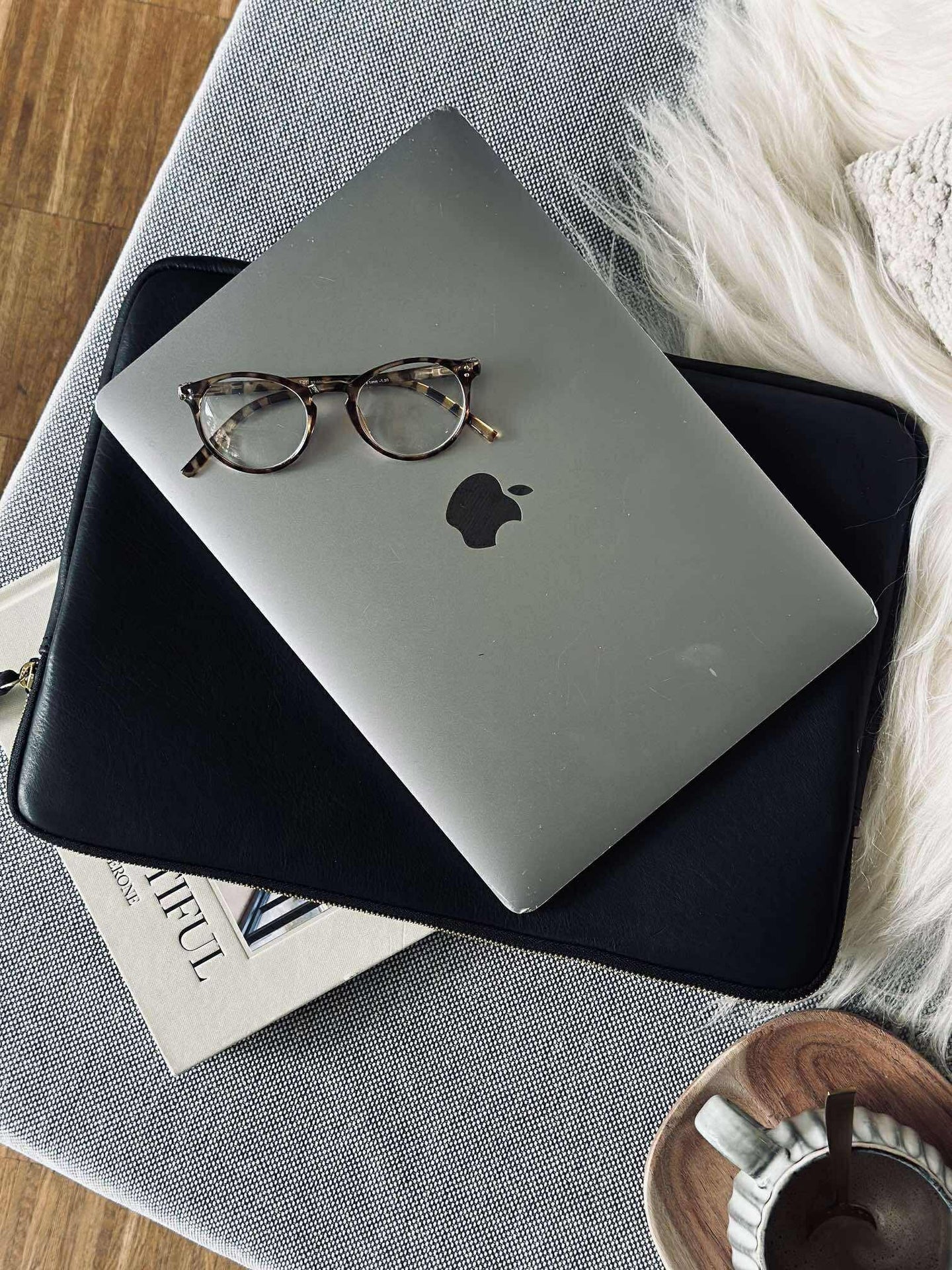 Laptop sleeve - Svart / Guld