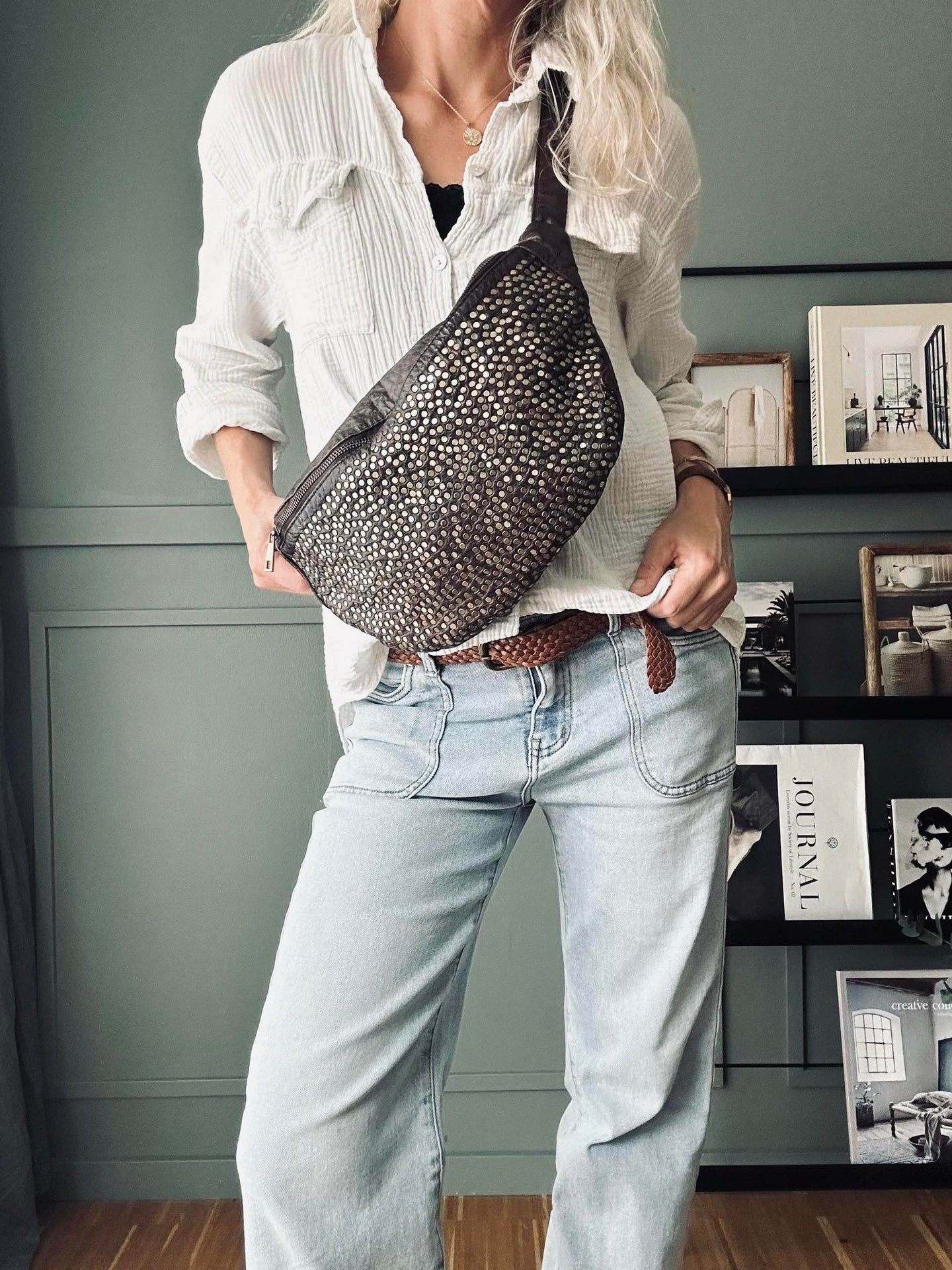 Bumbag Deluxe med nitar - Brun