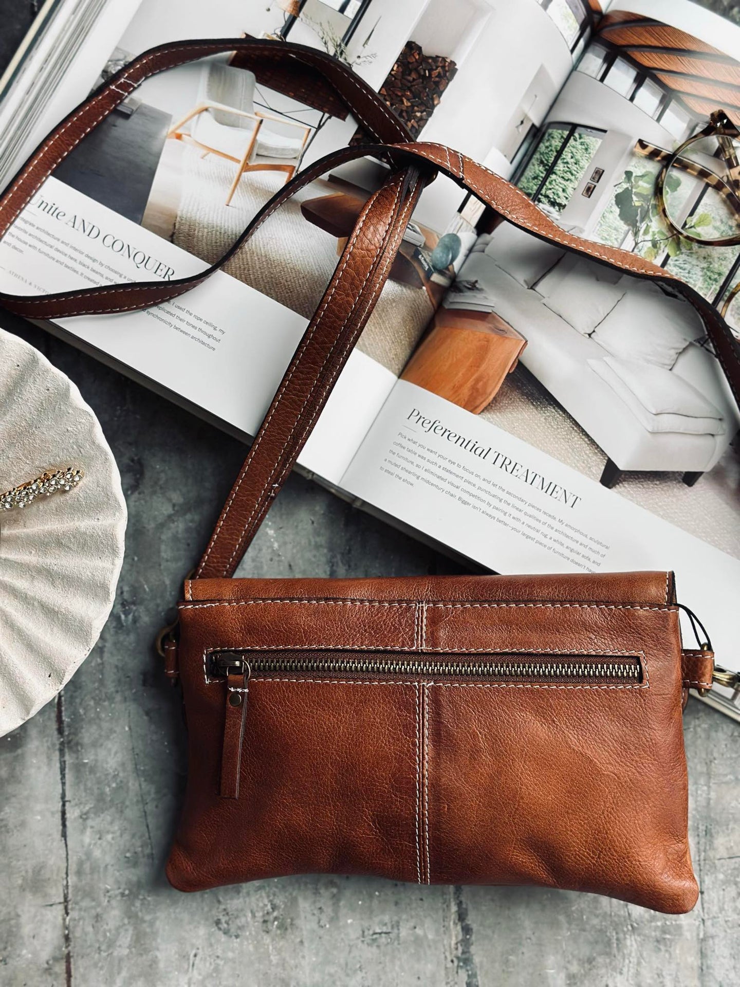 Clutch Jodi - Valnöt