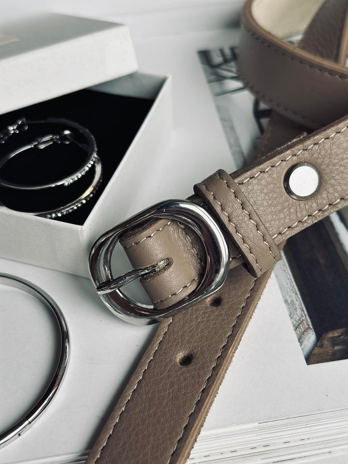 Bälte - Dammig taupe