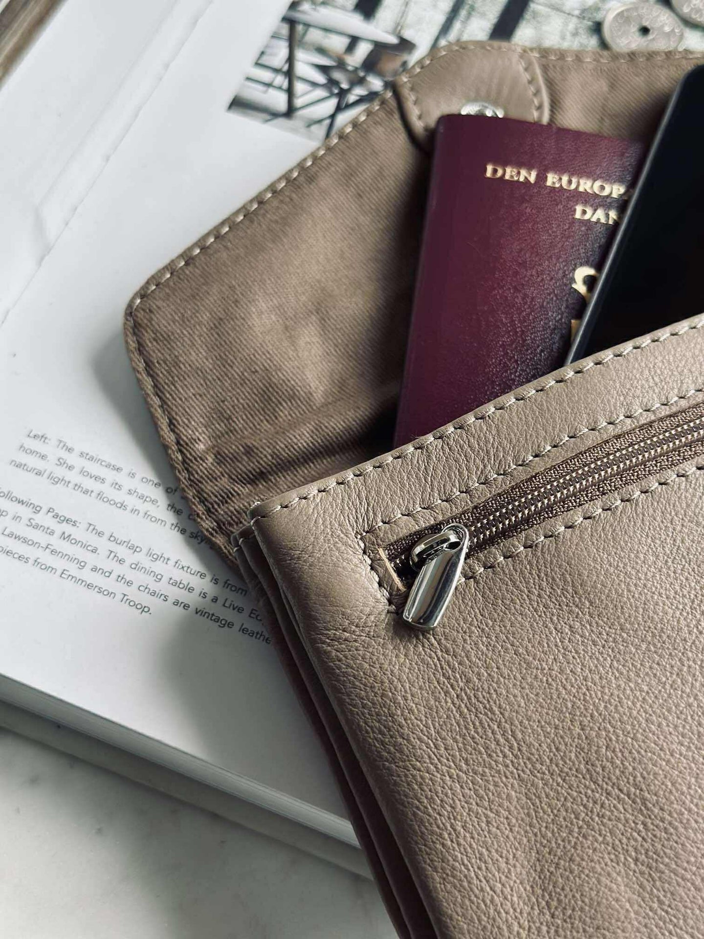 Plånbok Aura - Dammig Taupe