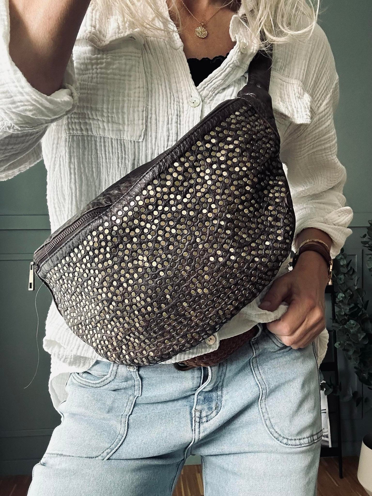Bumbag Deluxe med nitar - Brun