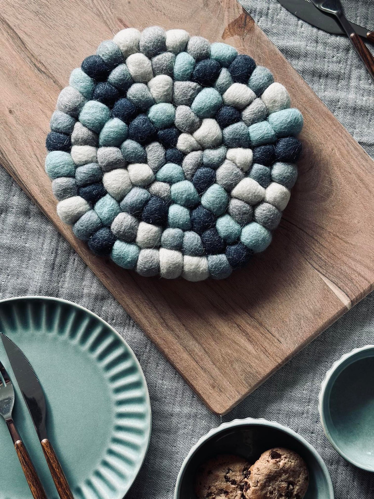 Underlägg DOTS - blå mix ull