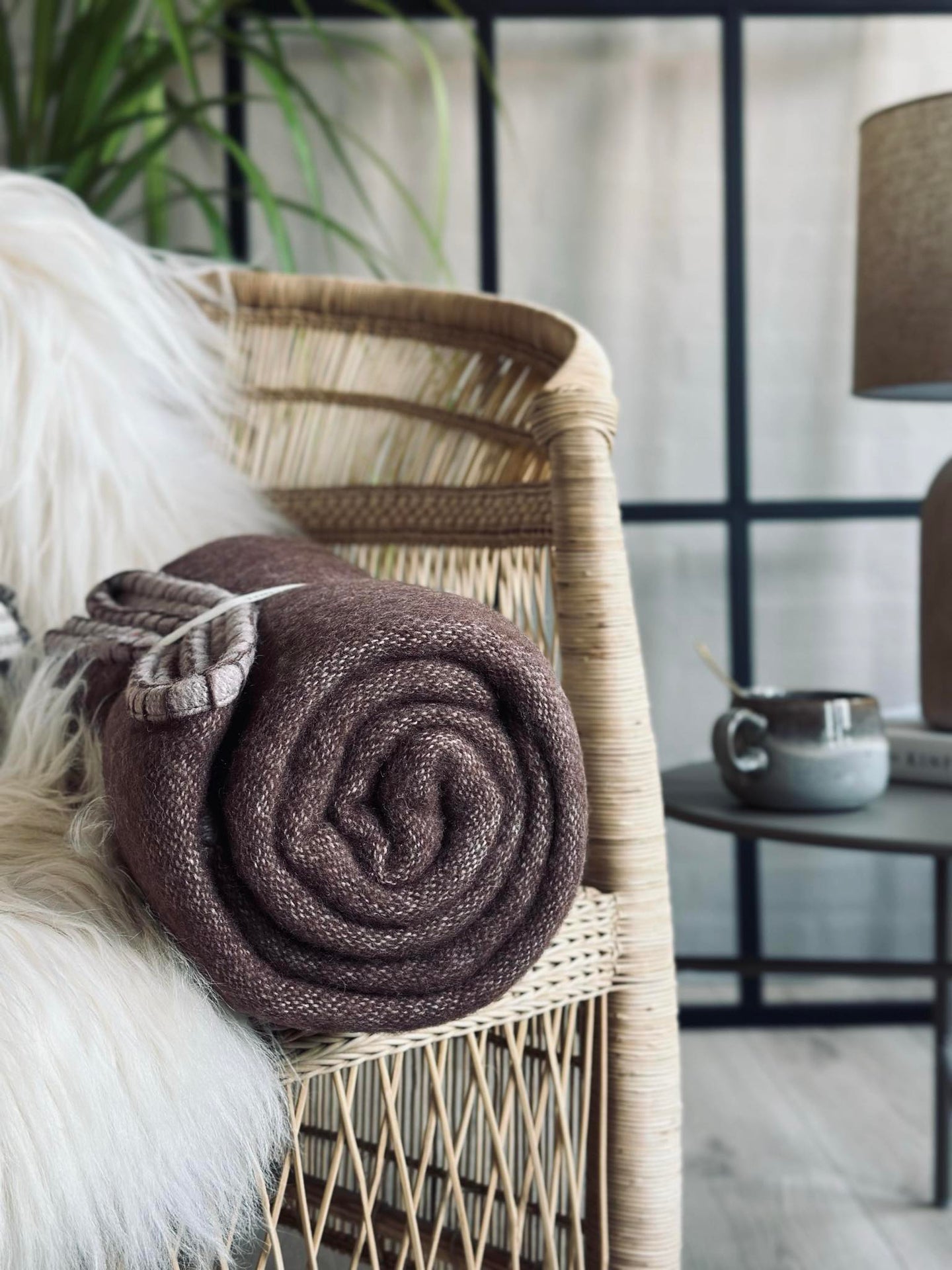 Pläd 100 % ull - Mörk ros