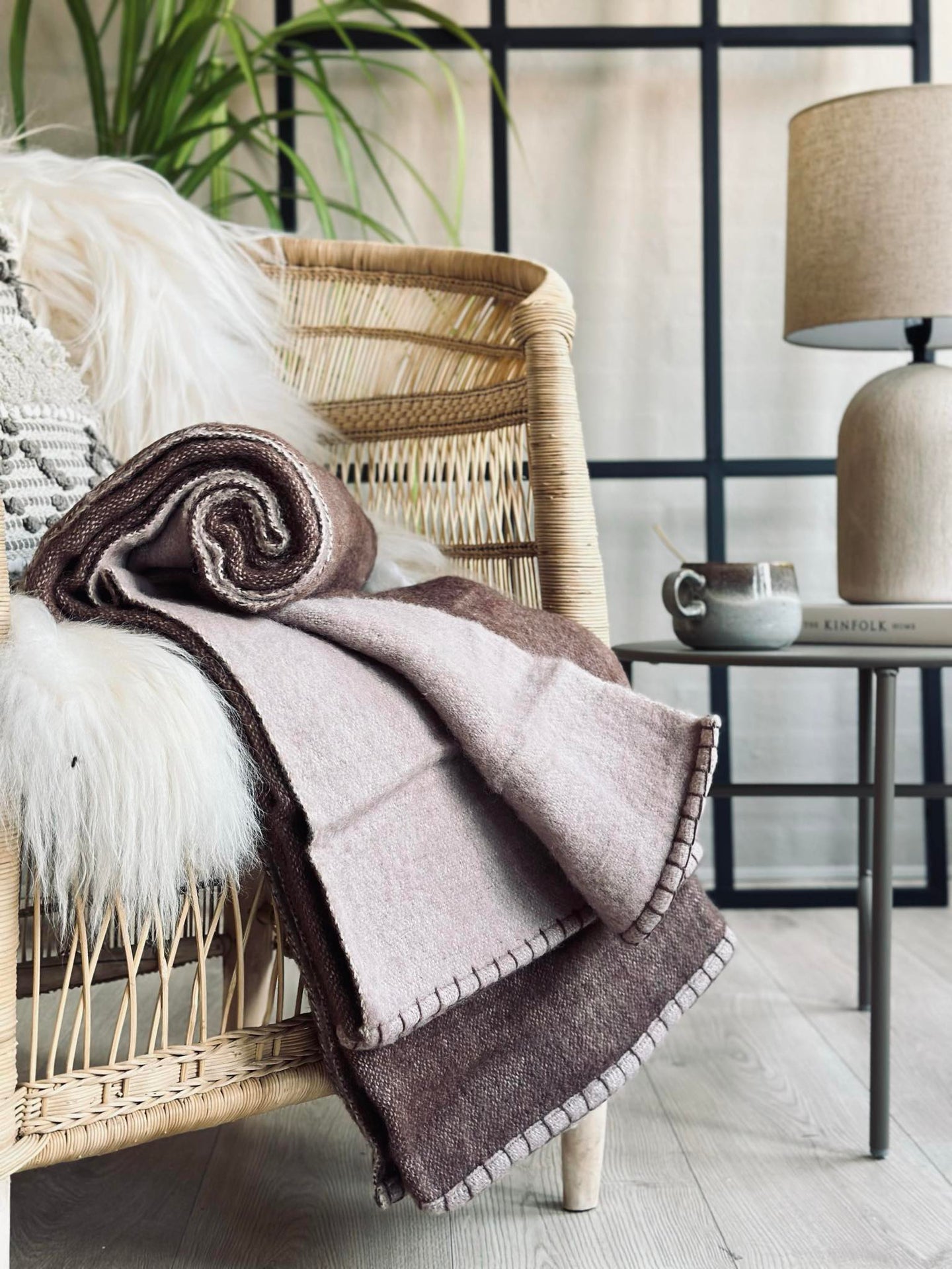 Pläd 100 % ull - Mörk ros