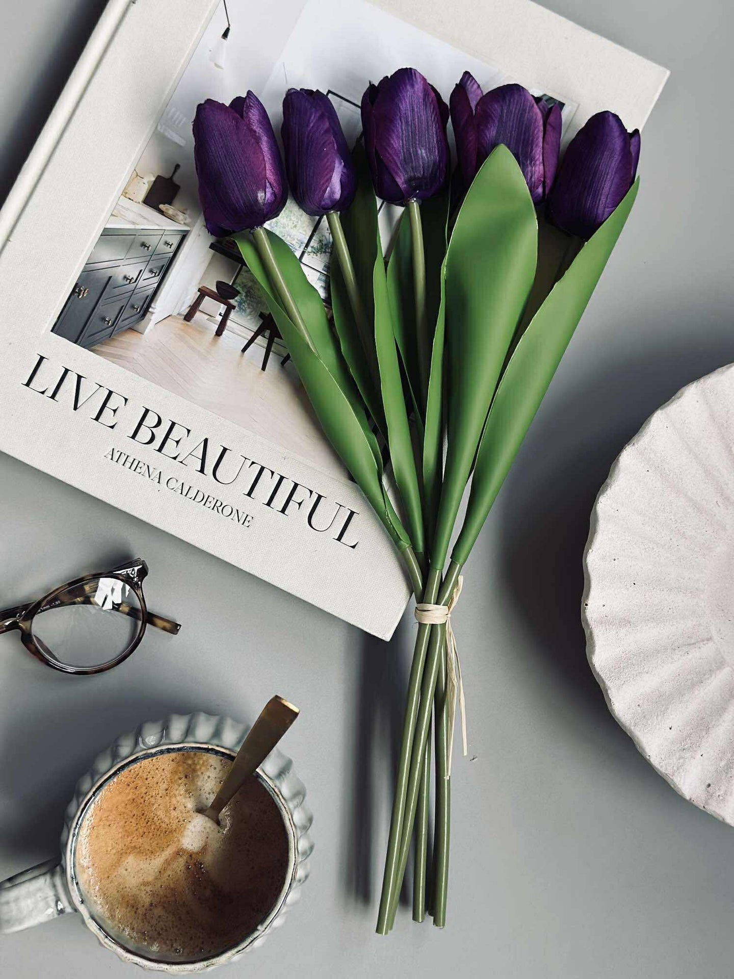 Tulpaner i silkeslook – Flera färger