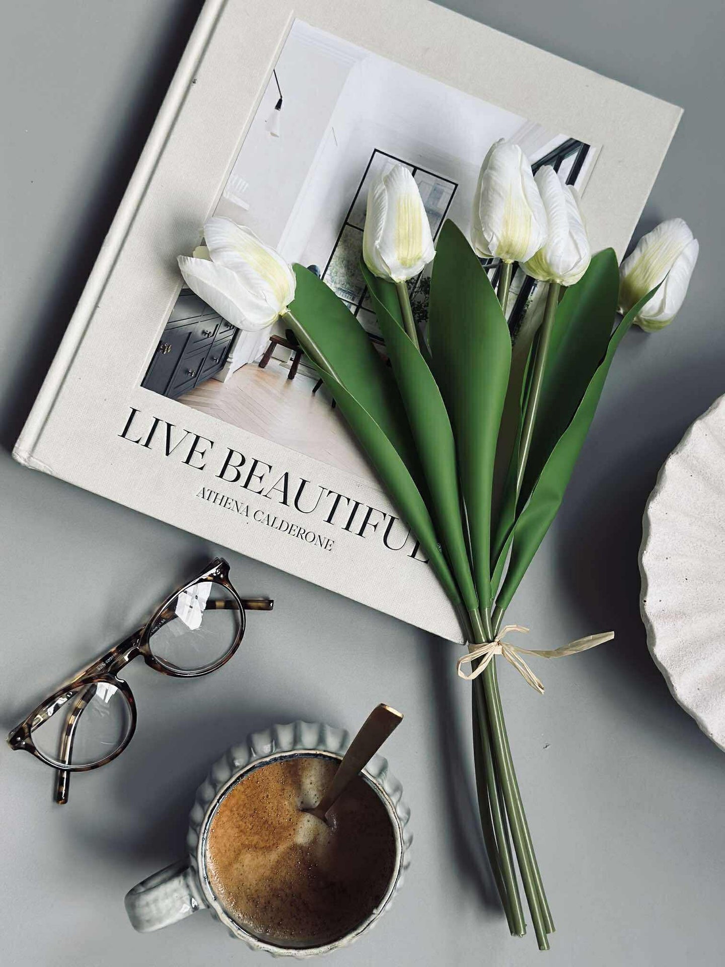 Tulpaner i silkeslook – Flera färger