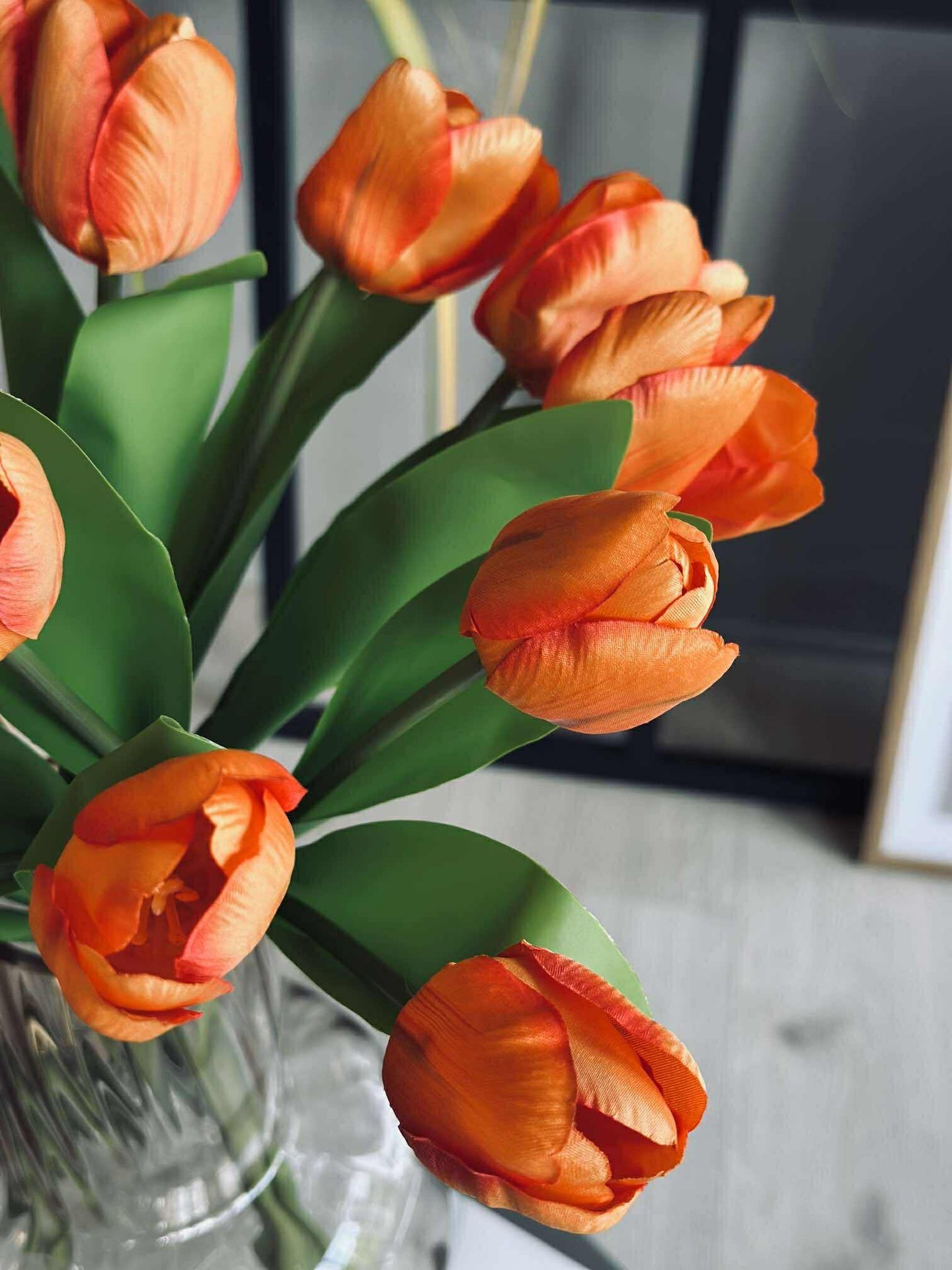 Tulpaner i silkeslook – Flera färger