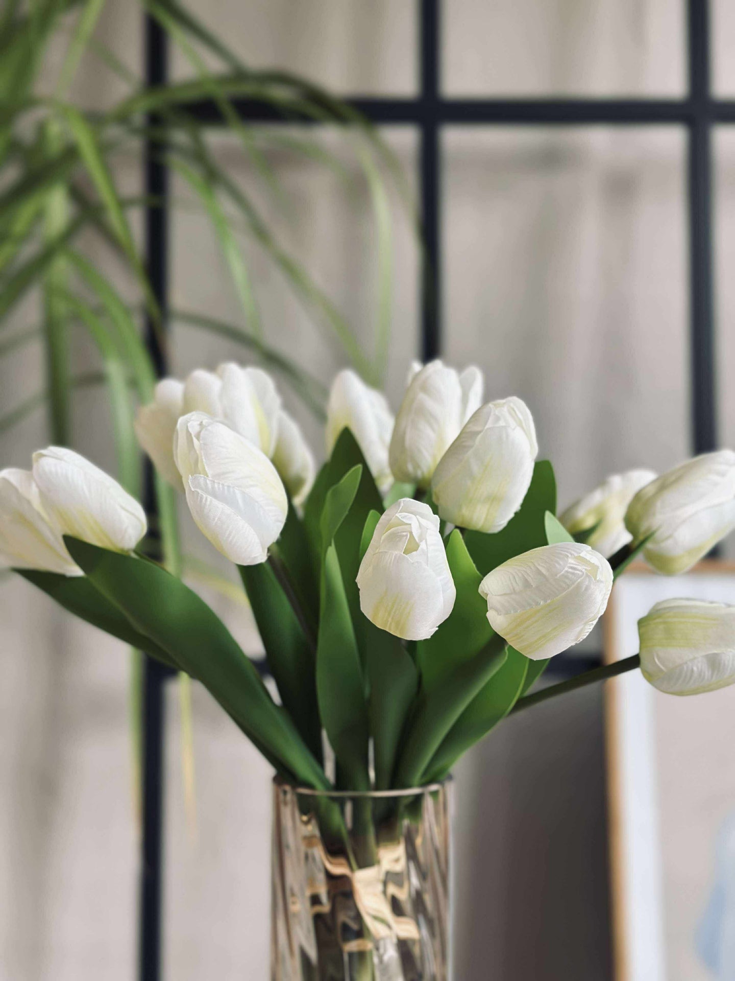 Tulpaner i silkeslook – Flera färger