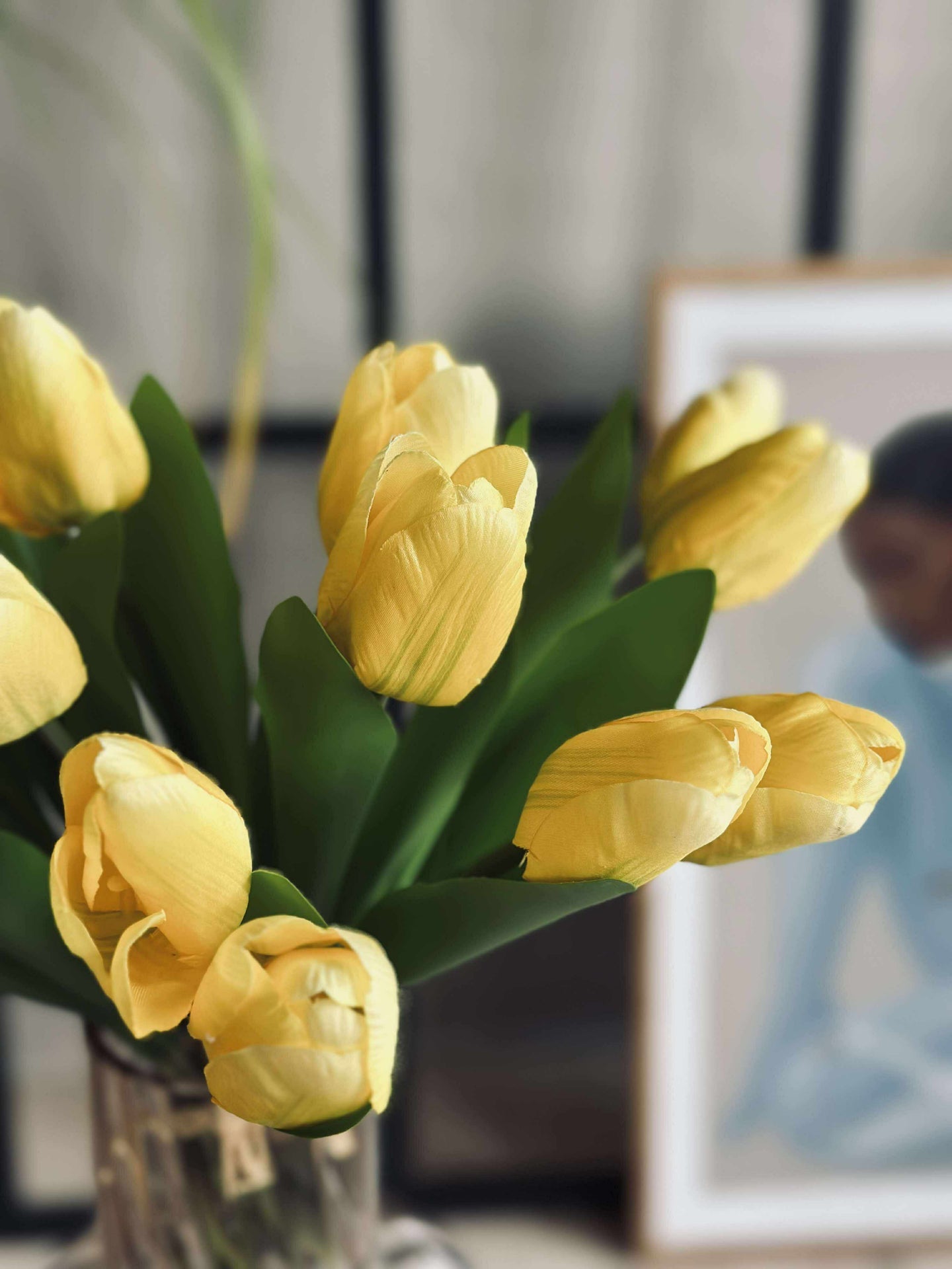 Tulpaner i silkeslook – Flera färger