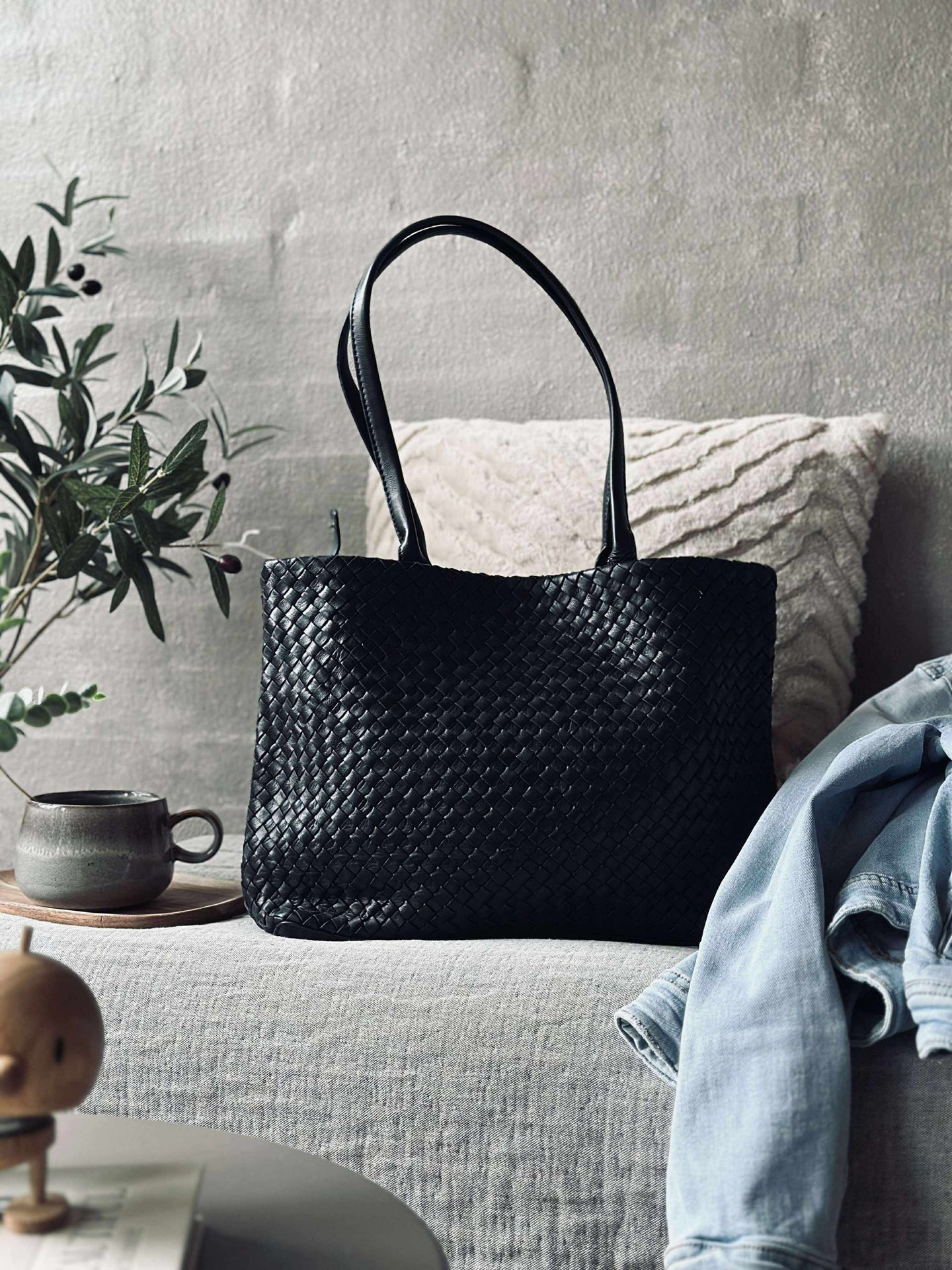 Shopper i flätat läder - Svart