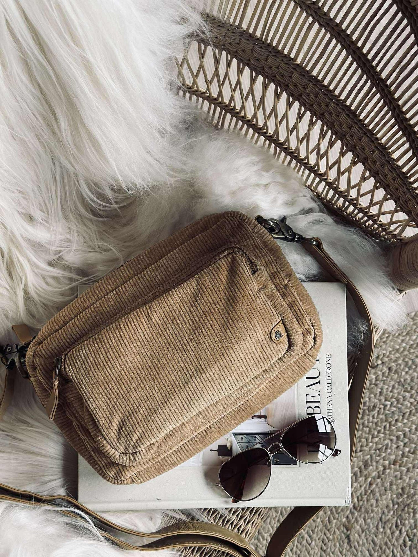 Crossbody Tan manchester