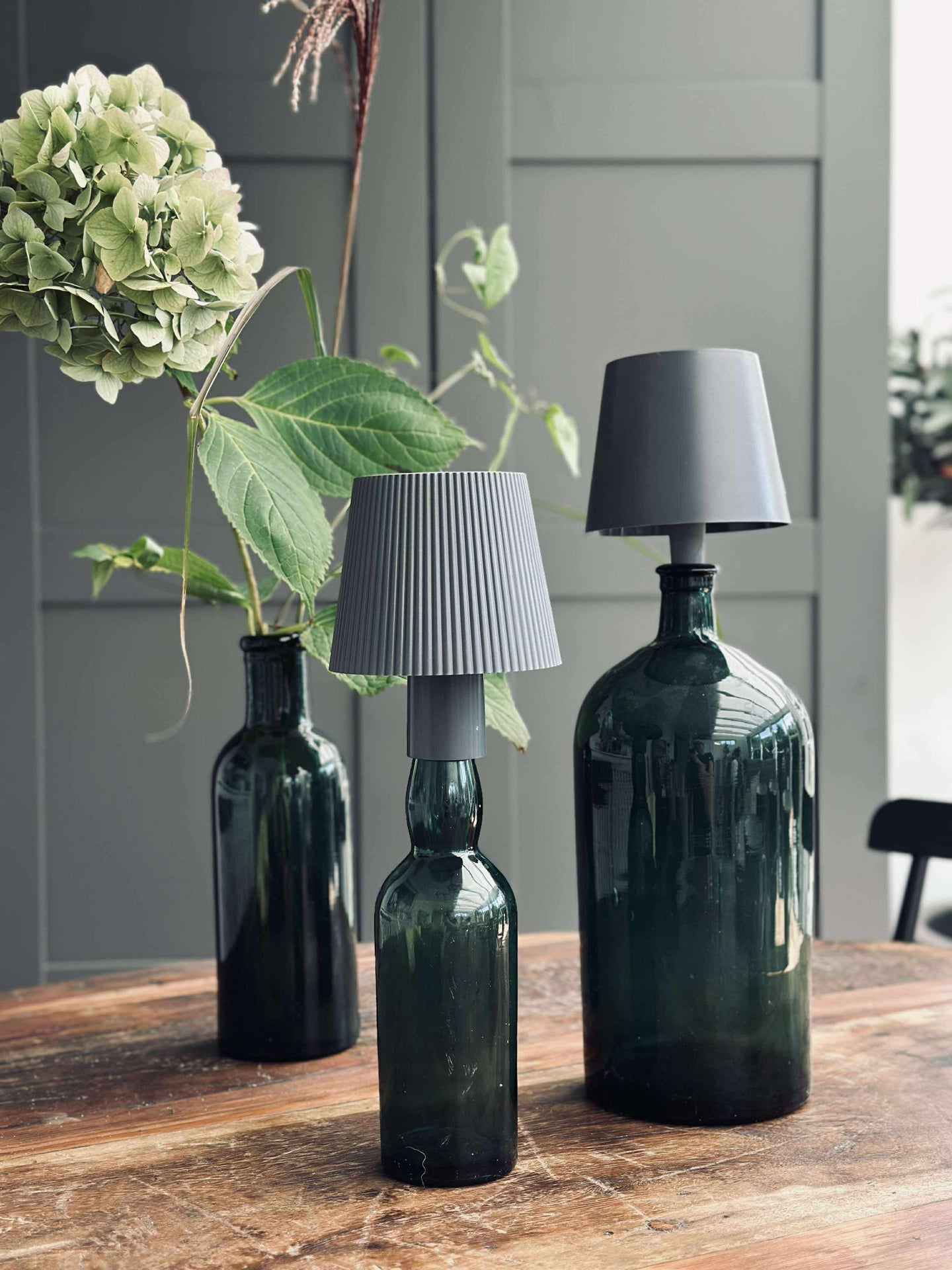 LED-lampa för vinflaska - Grå MIX