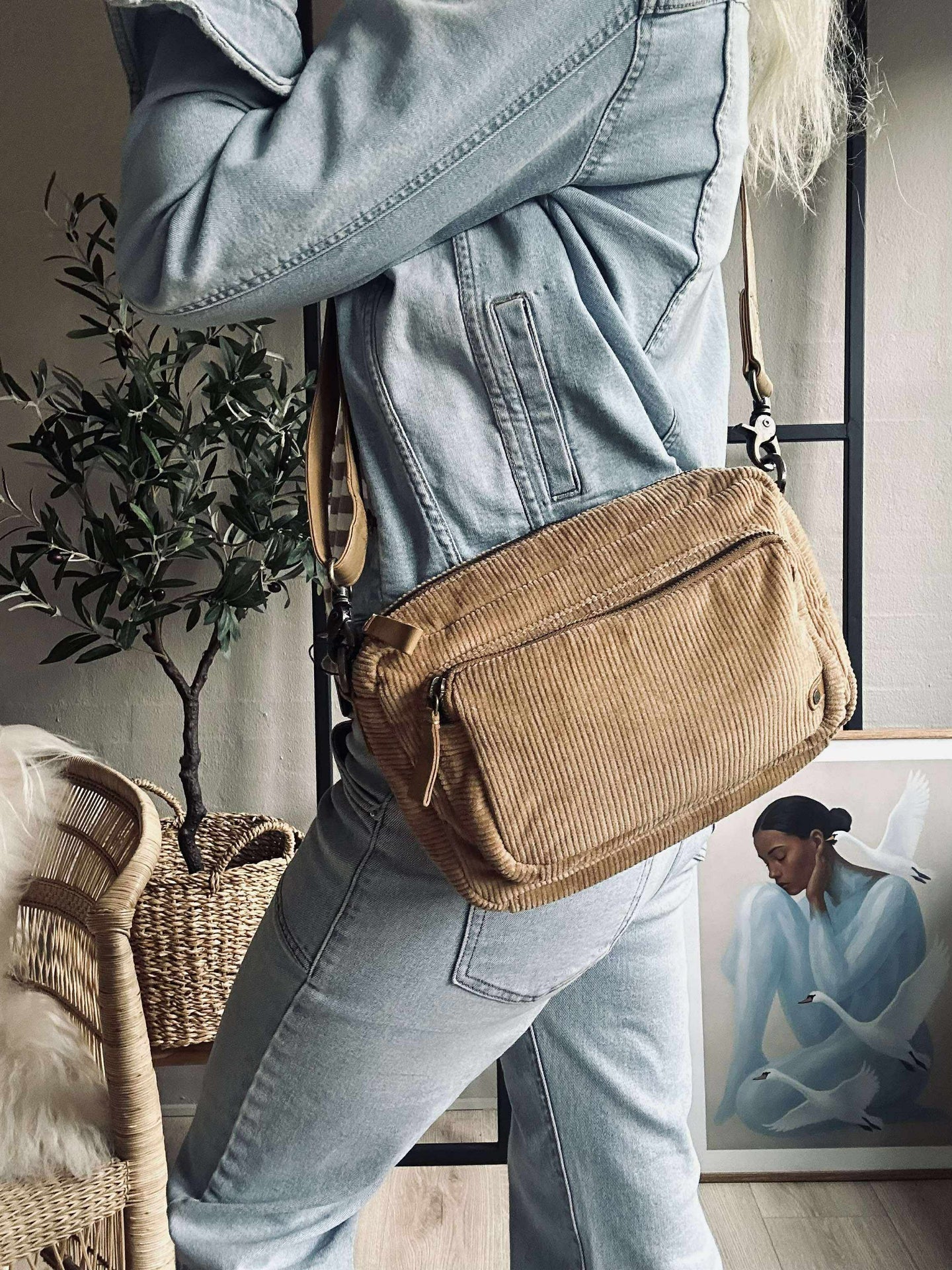 Crossbody Tan manchester