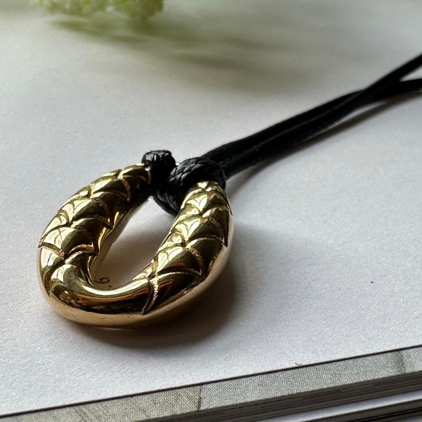 Halsband Savannah förgyllt