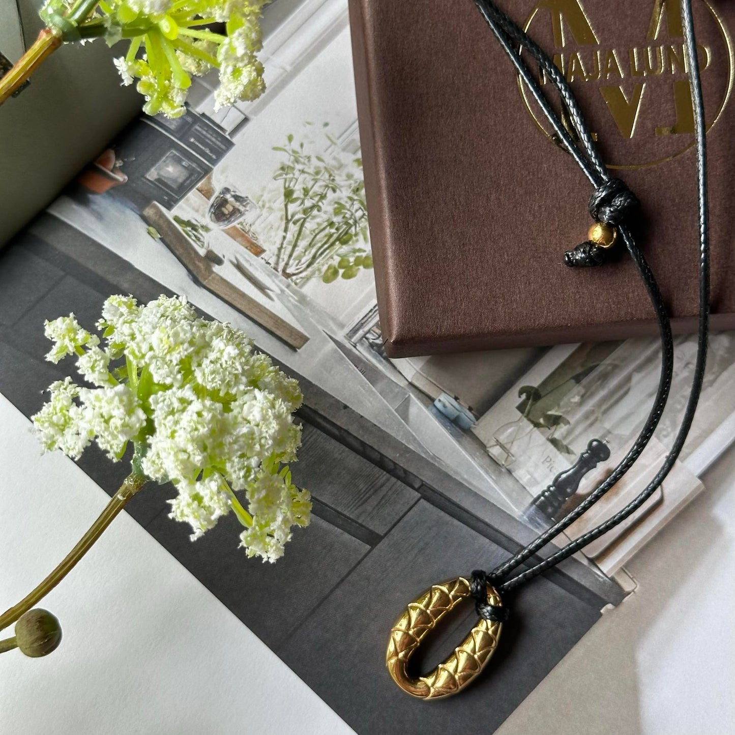 Halsband Savannah förgyllt