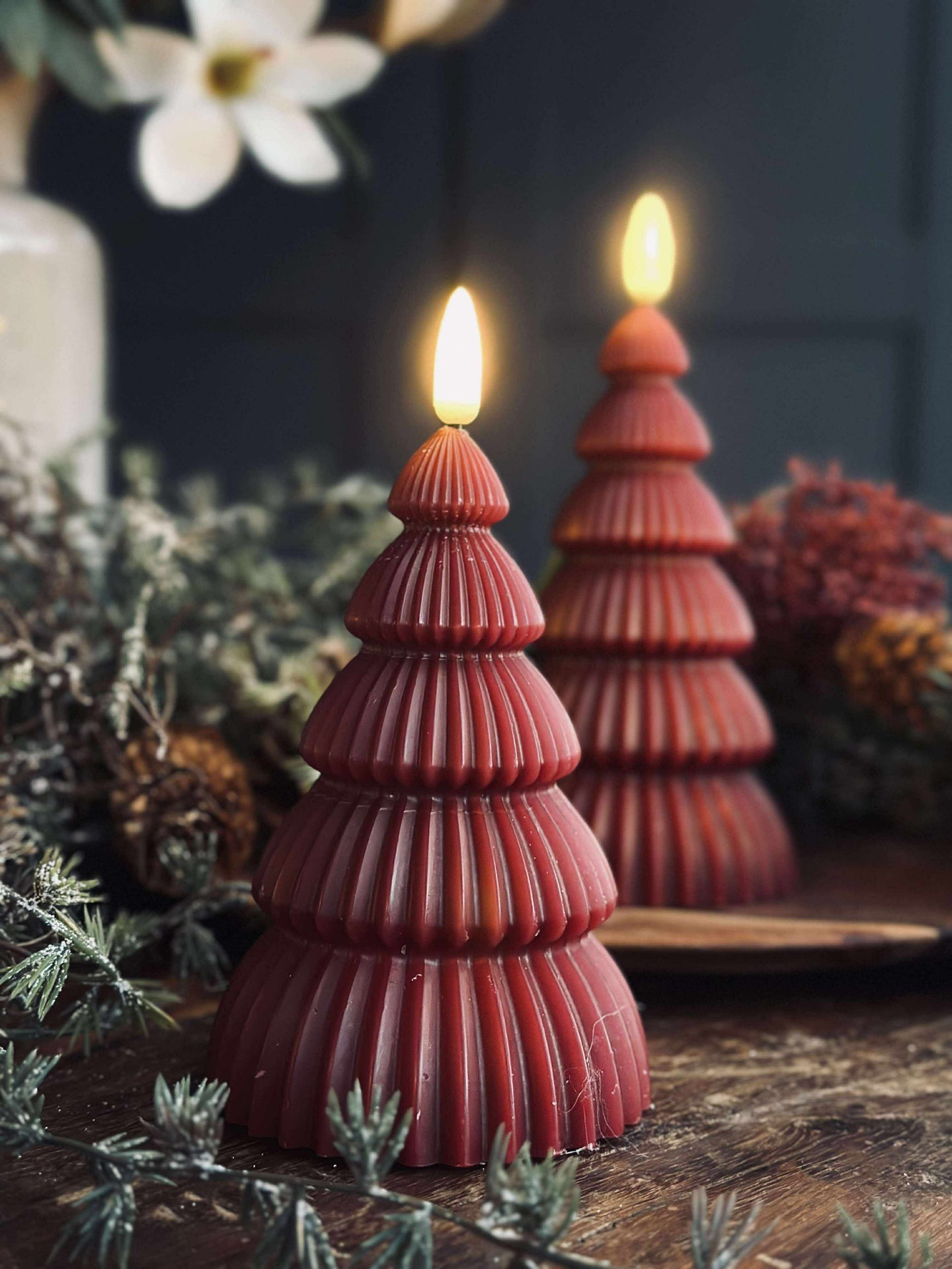 Julgran med LED-ljus - Set med 2 st. Röd