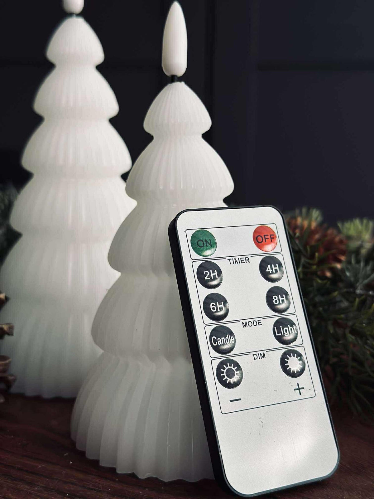 Julgran med LED-ljus - Set med 2 st. i vitt