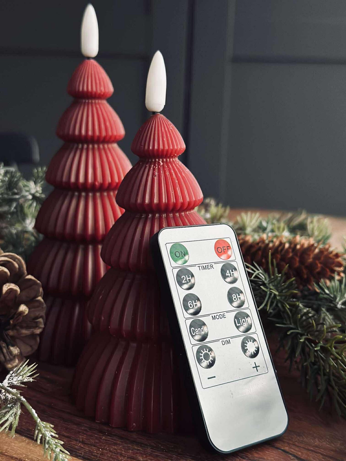 Julgran med LED-ljus - Set med 2 st. Röd