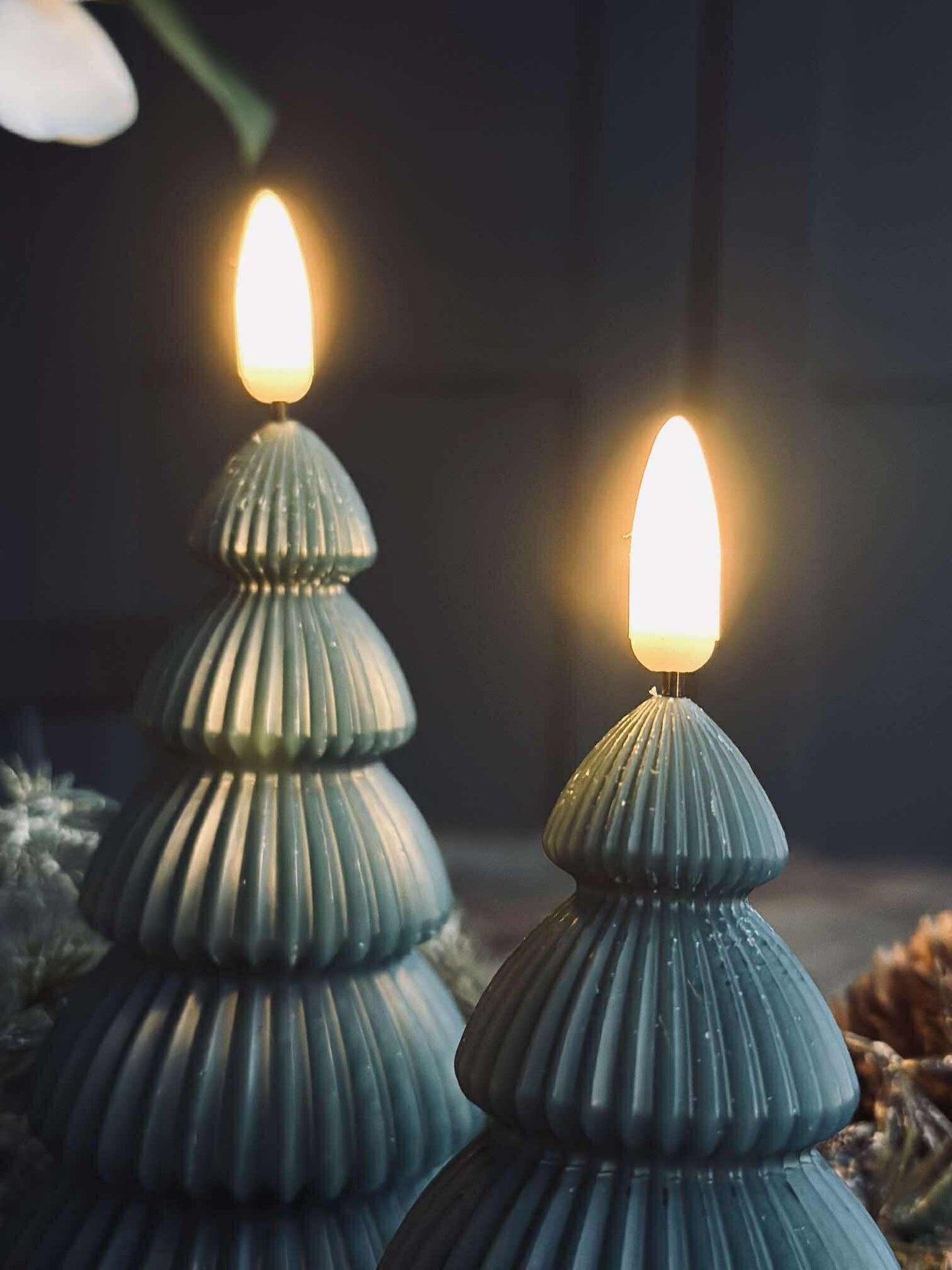 Julgran med LED-ljus - Set om 2 st. Grön