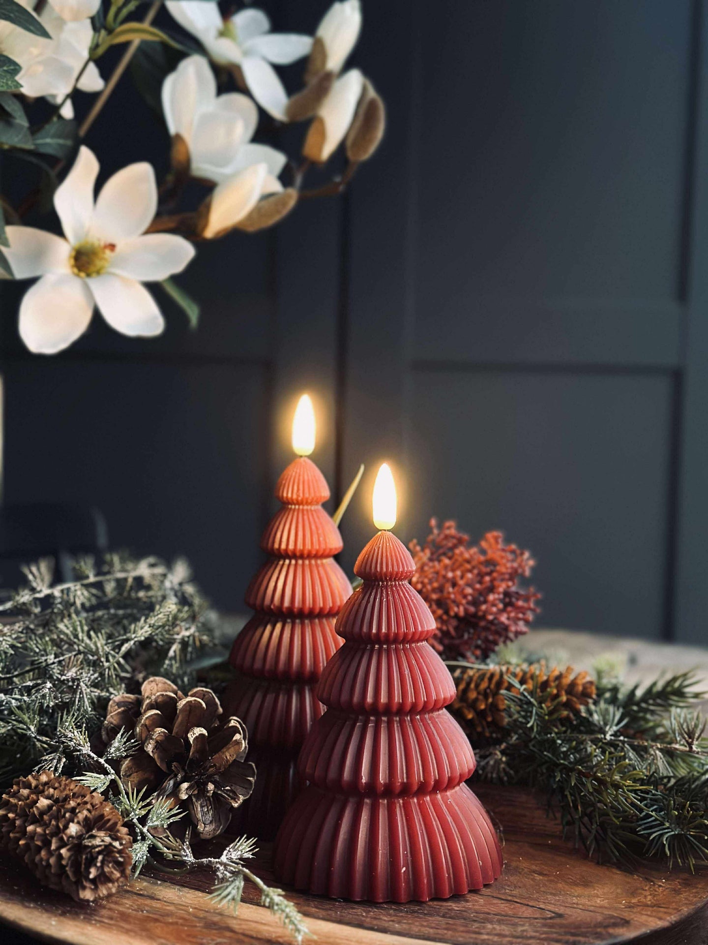 Julgran med LED-ljus - Set med 2 st. Röd