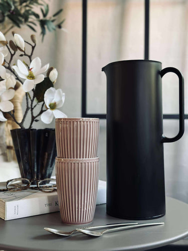 Termoskanna med tryckknappsfunktion - 1 liter