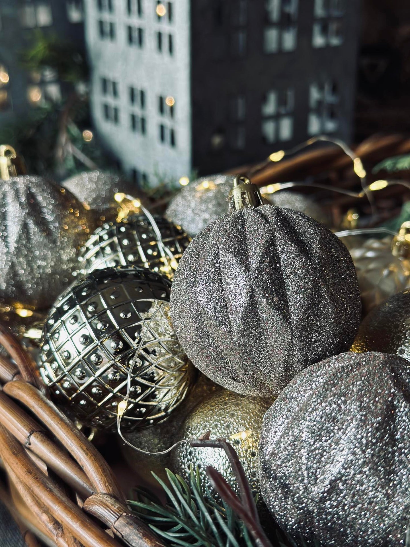 Julgranskulor mix box 35st.