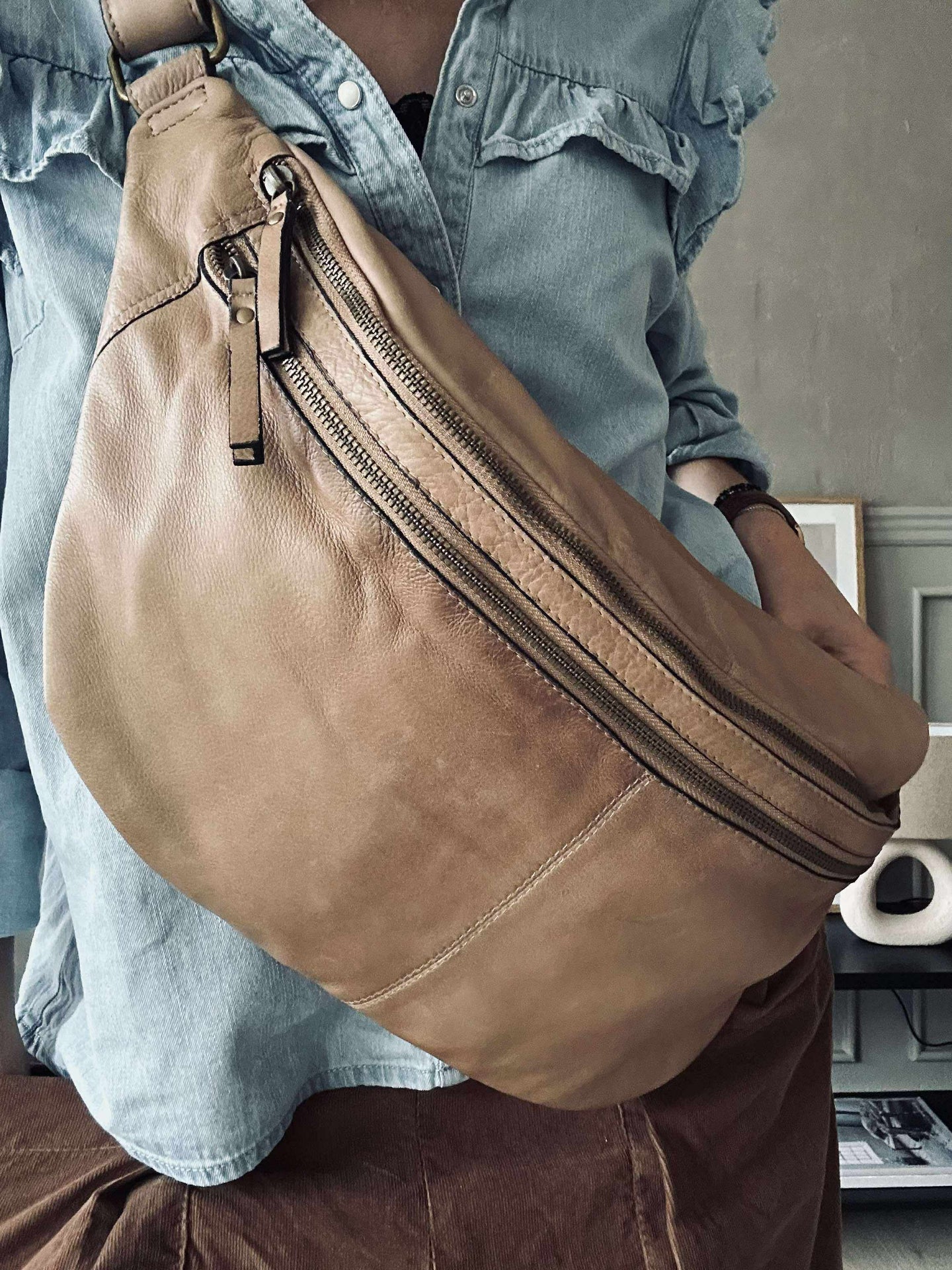 Midjeväska Jina Stor Taupe