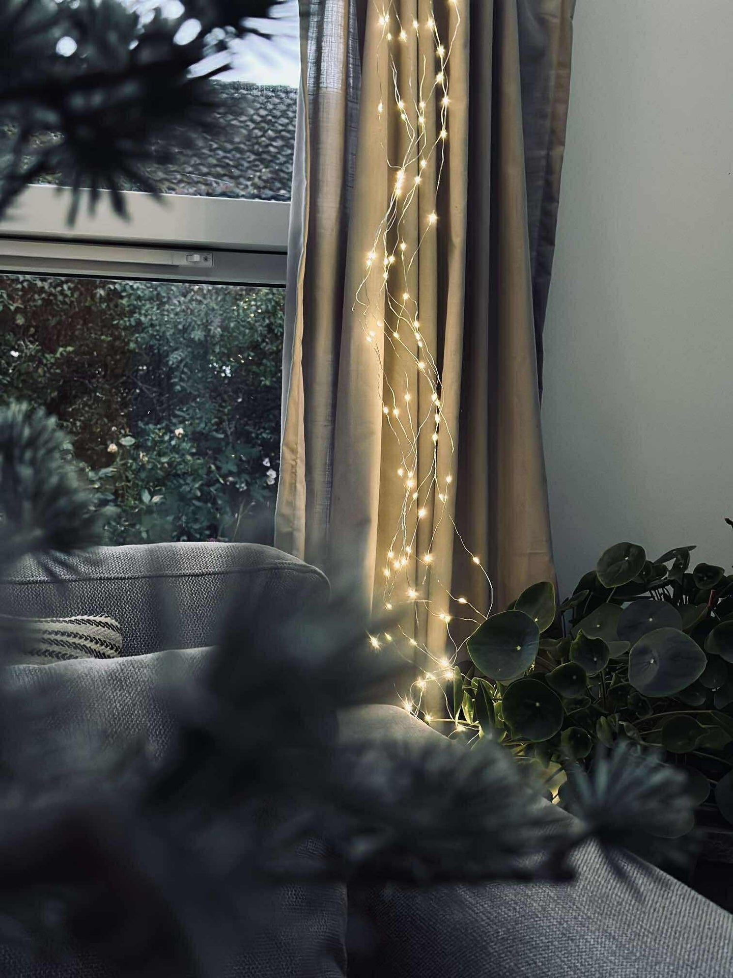 Hängande ljusslinga med 160 LED-lampor