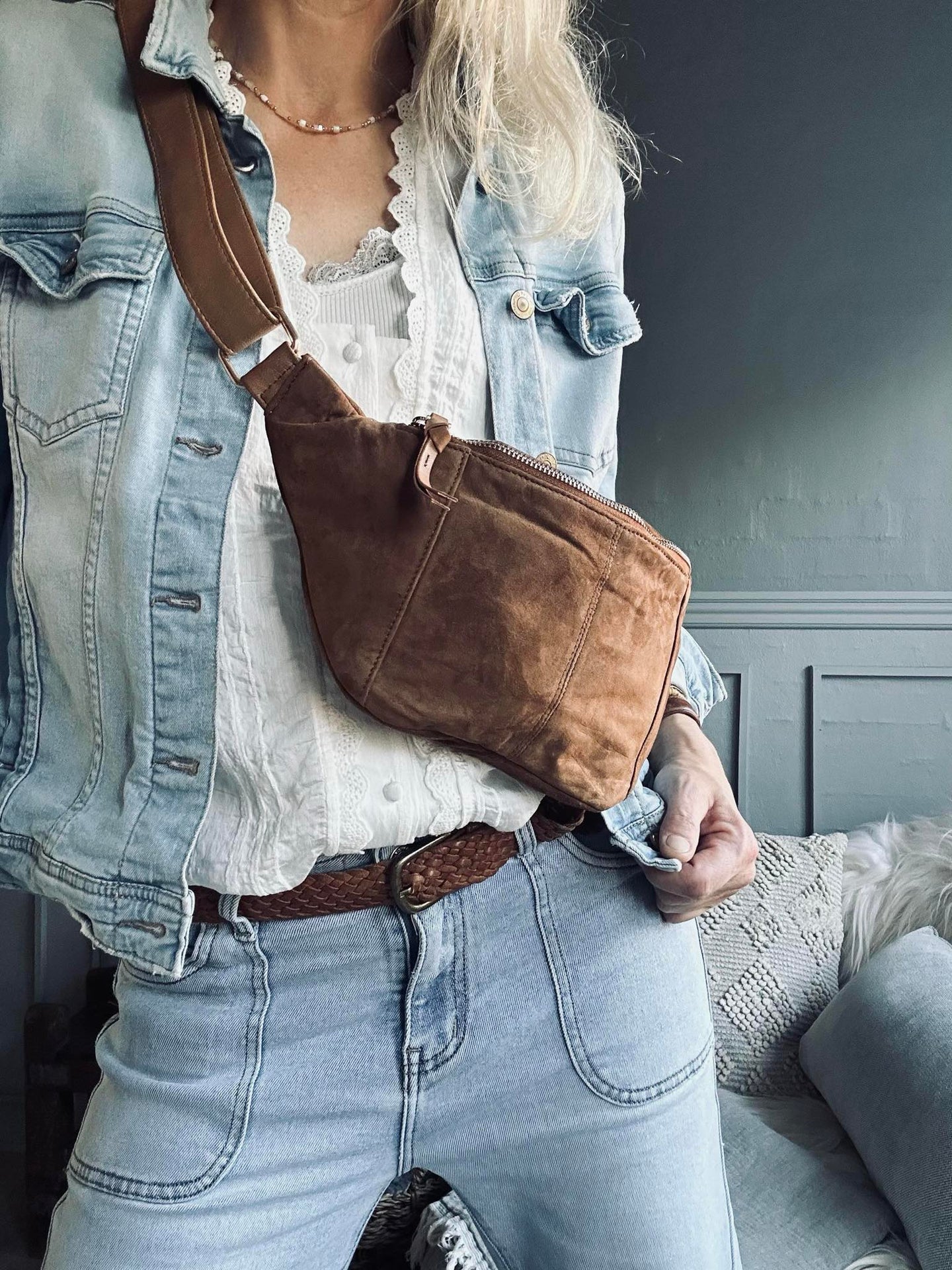 Midjeväska JUNE Mocka - Karamell