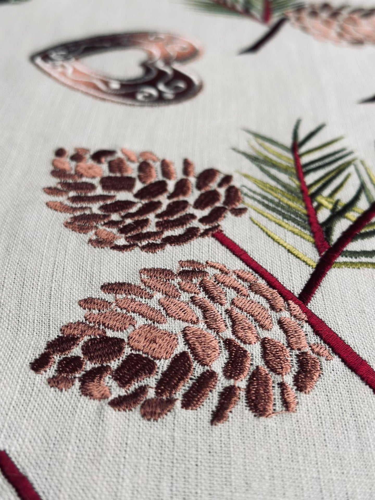 Julduk broderi - 140x240