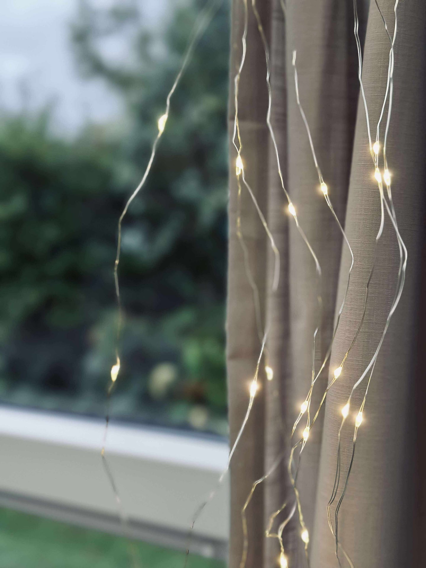 Hängande ljusslinga med 160 LED-lampor