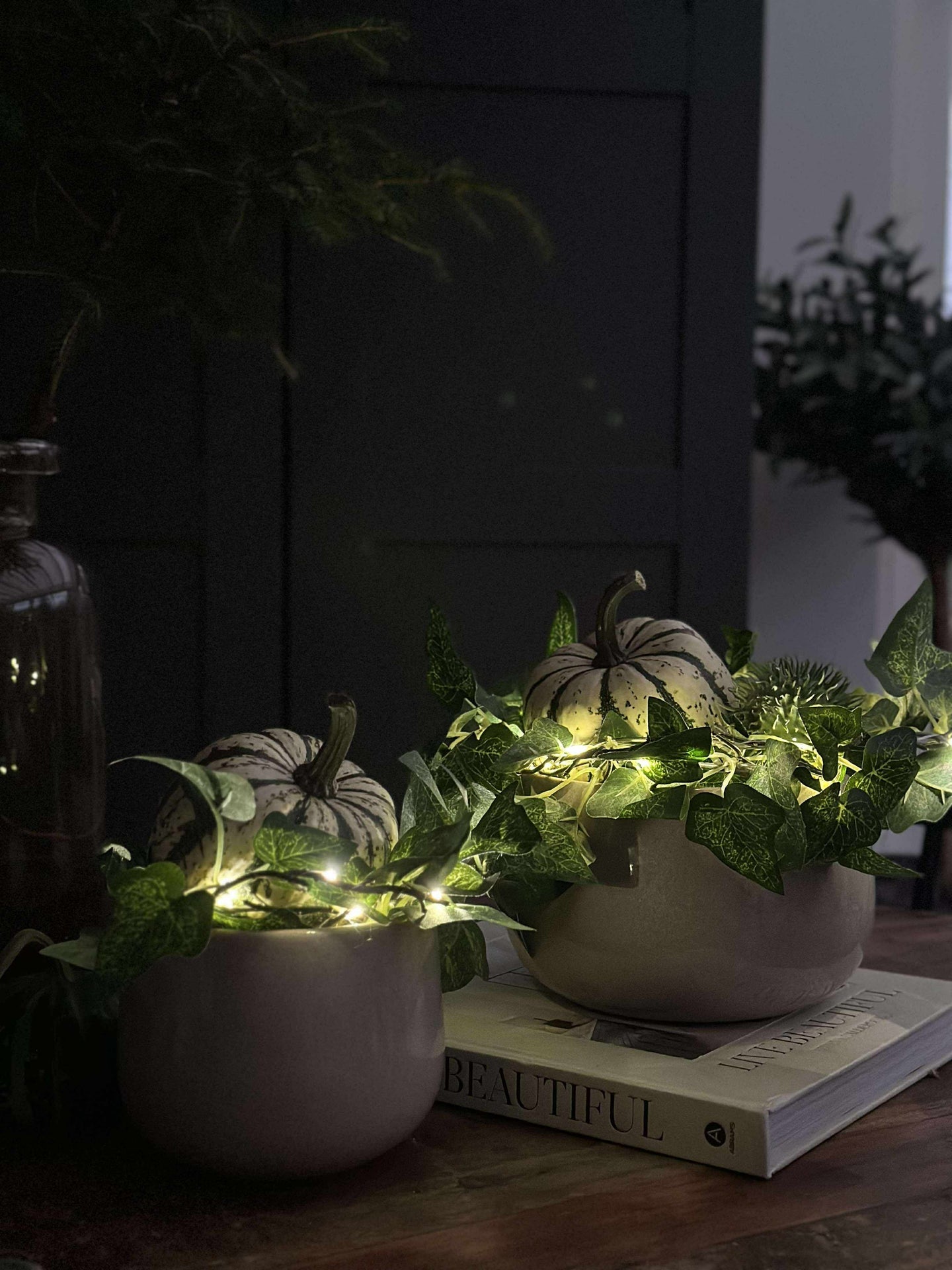 Ljusslinga med gröna murgrönablad - 290cm