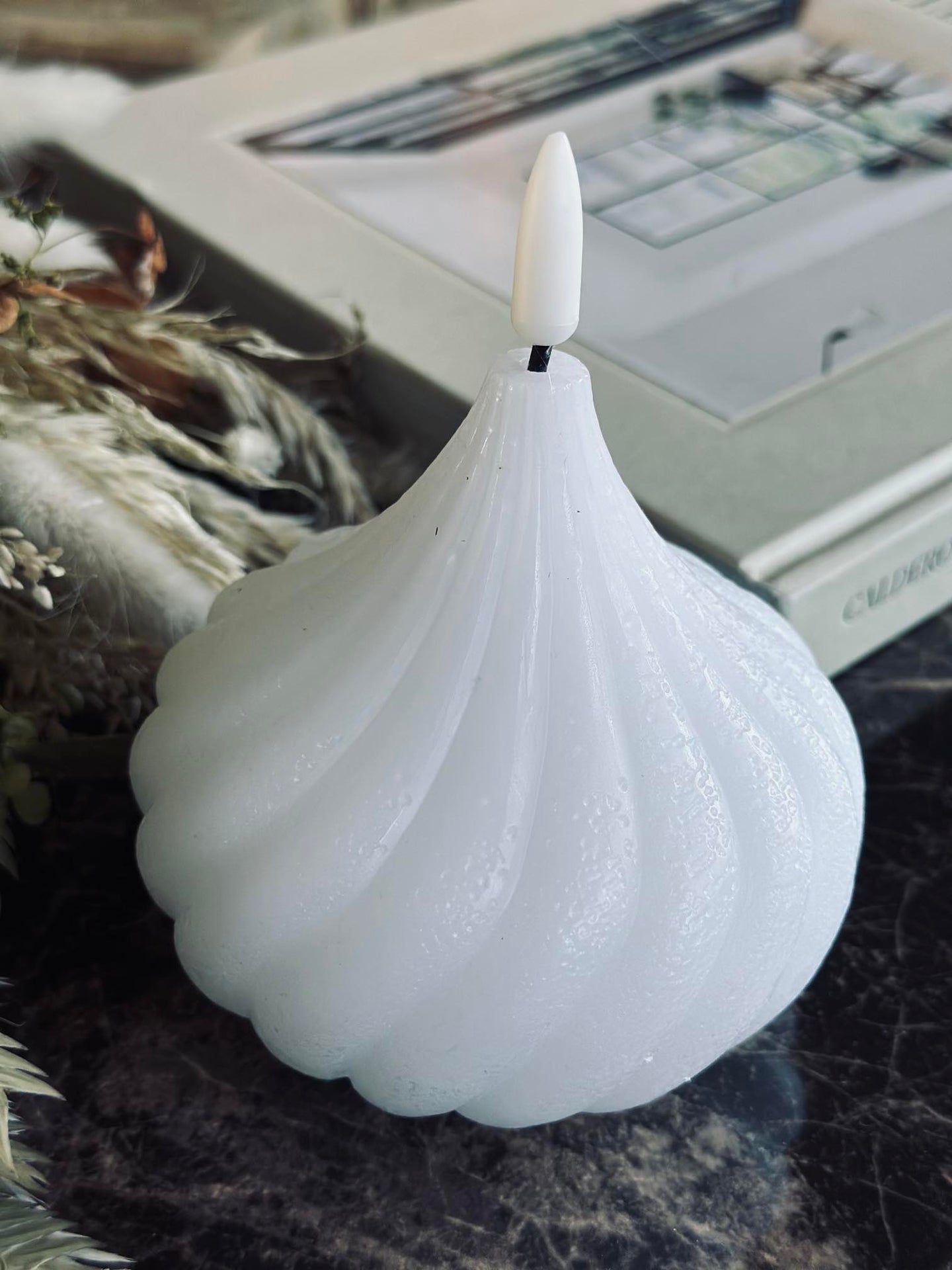 LED vriden lampa - flera färger