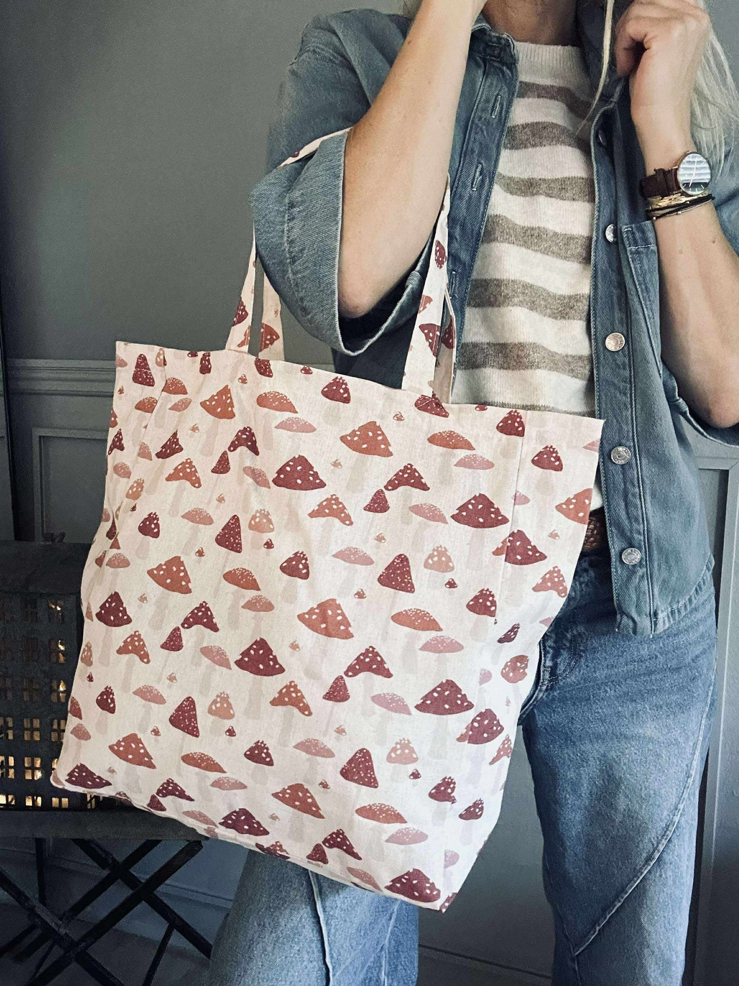 Shopper Forrest mushroom